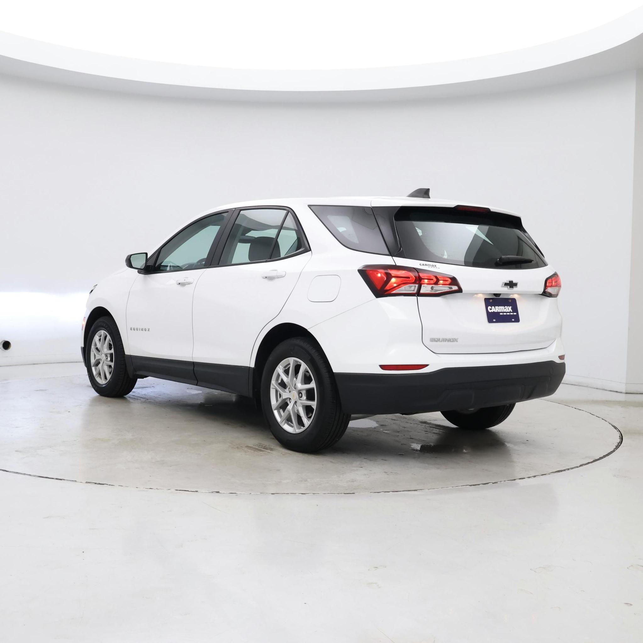 Thumbnail: 2023 Chevrolet Equinox - 2