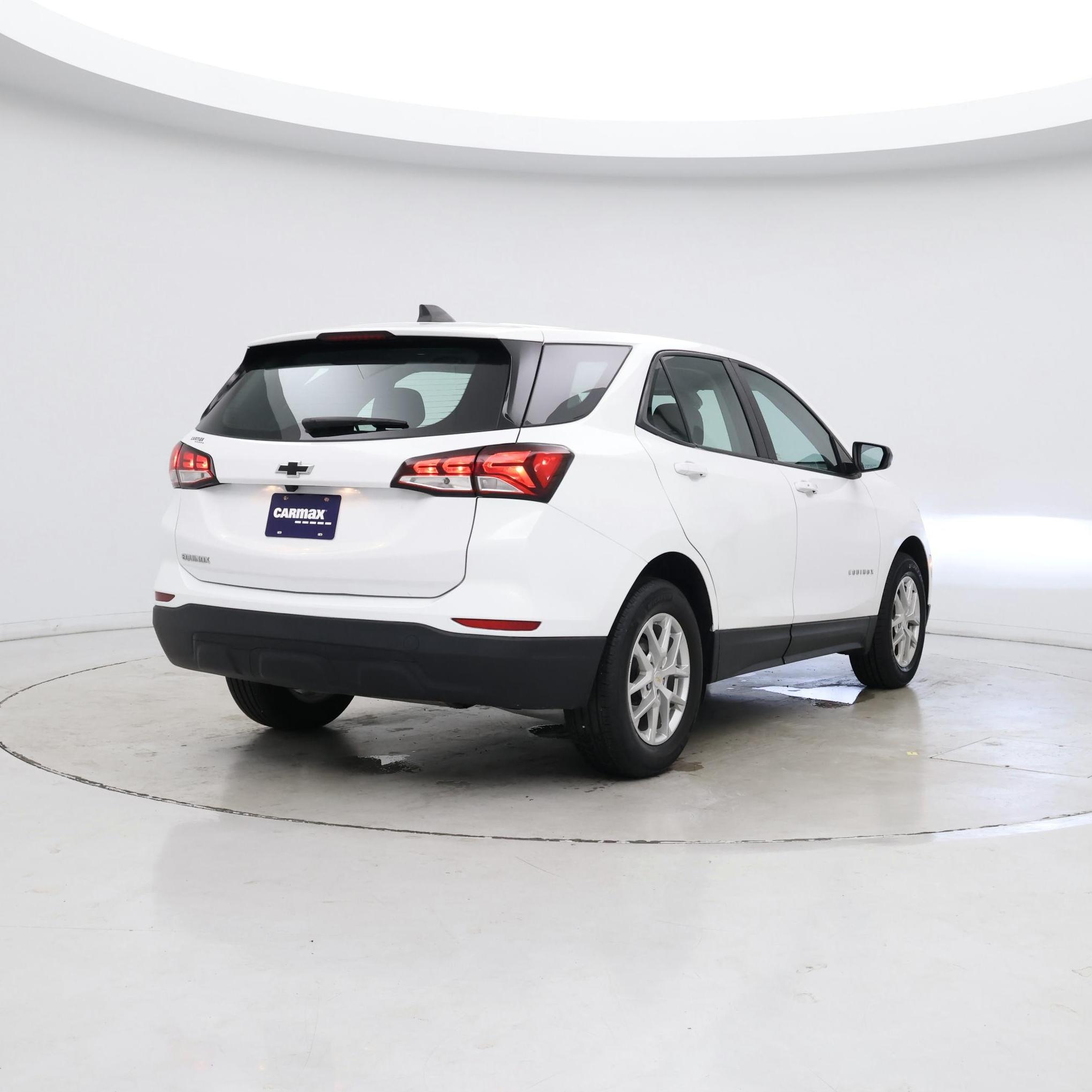 Thumbnail: 2023 Chevrolet Equinox - 8