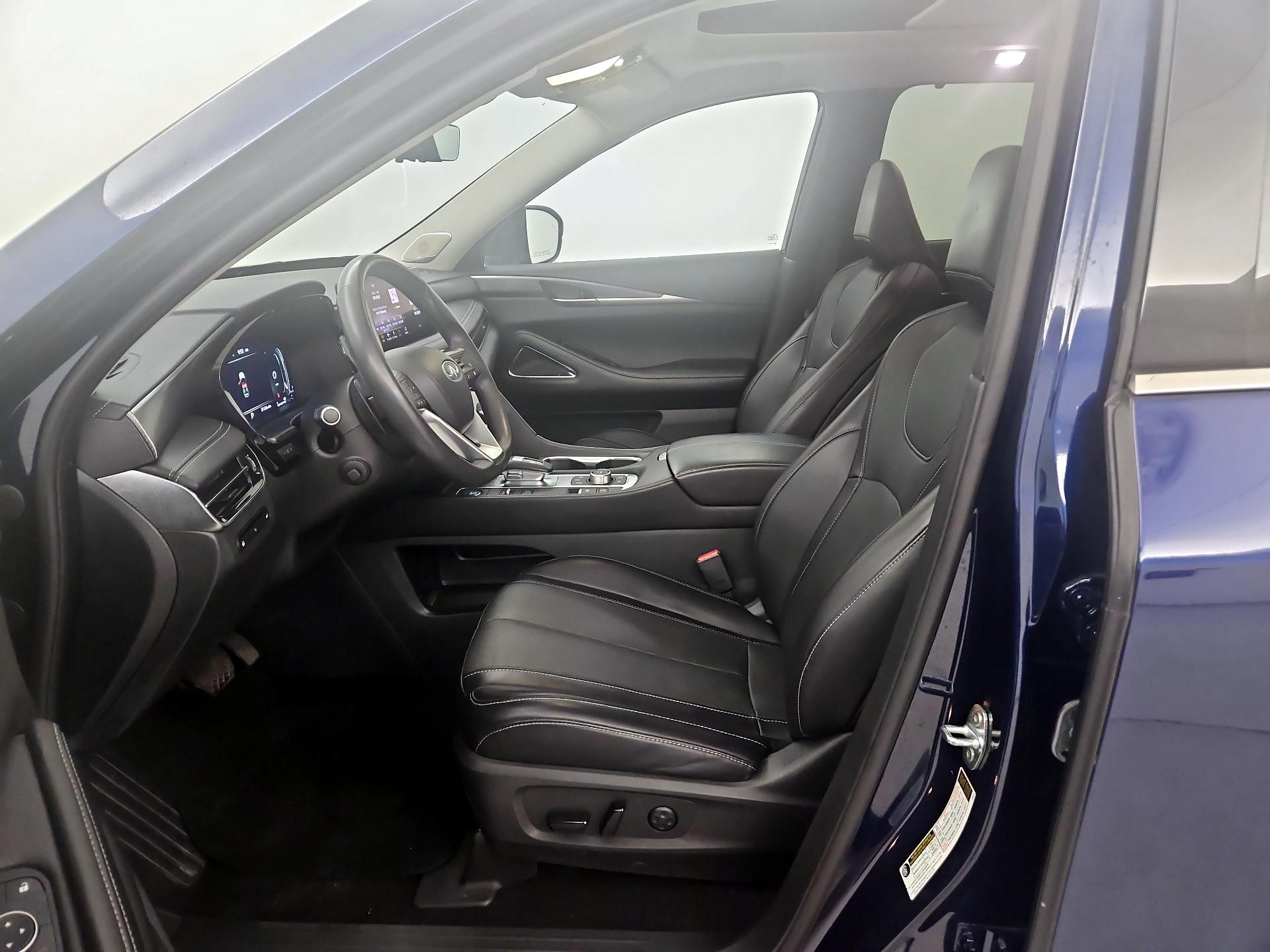 Thumbnail: 2023 INFINITI QX60 - 11
