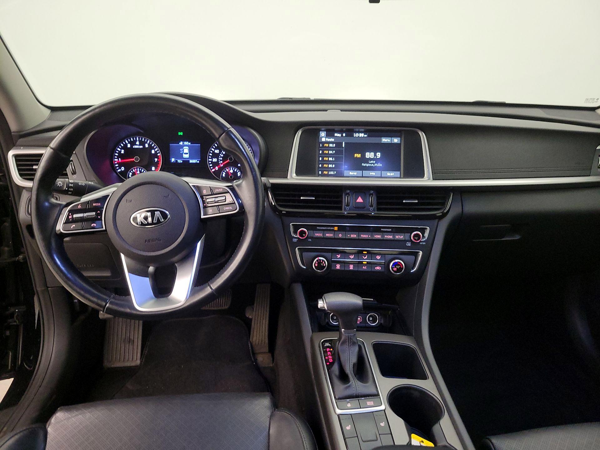 Thumbnail: 2020 Kia Optima - 9