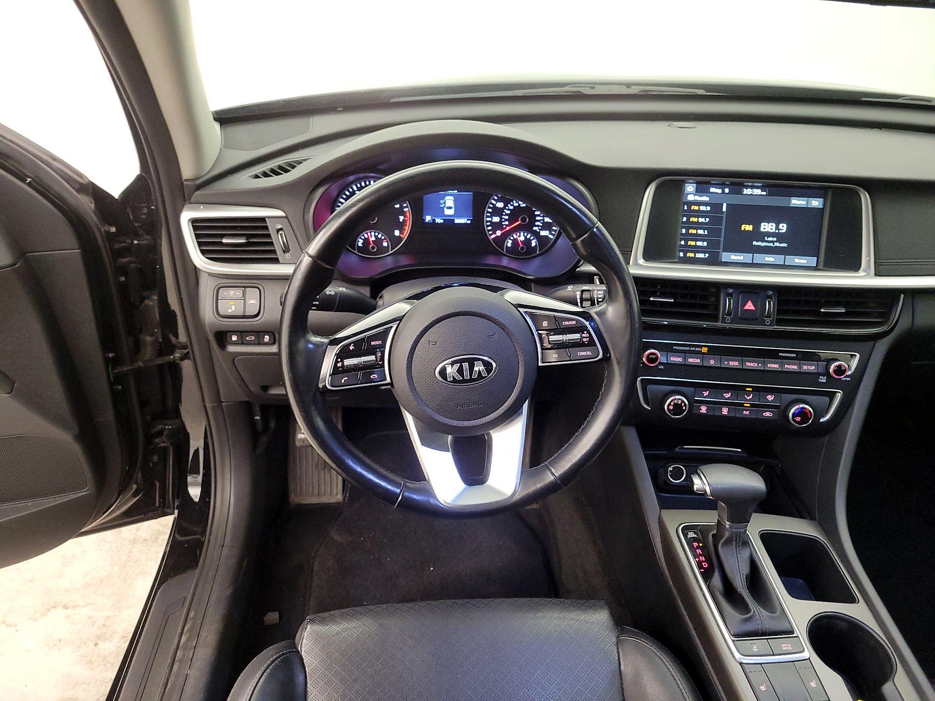 Thumbnail: 2020 Kia Optima - 10