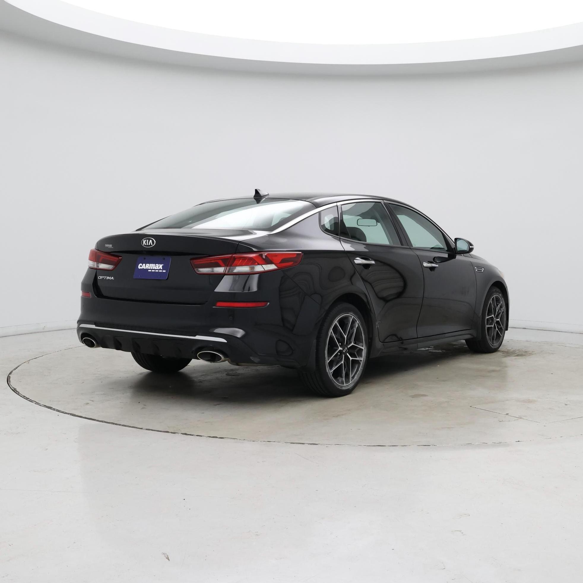 Thumbnail: 2020 Kia Optima - 8