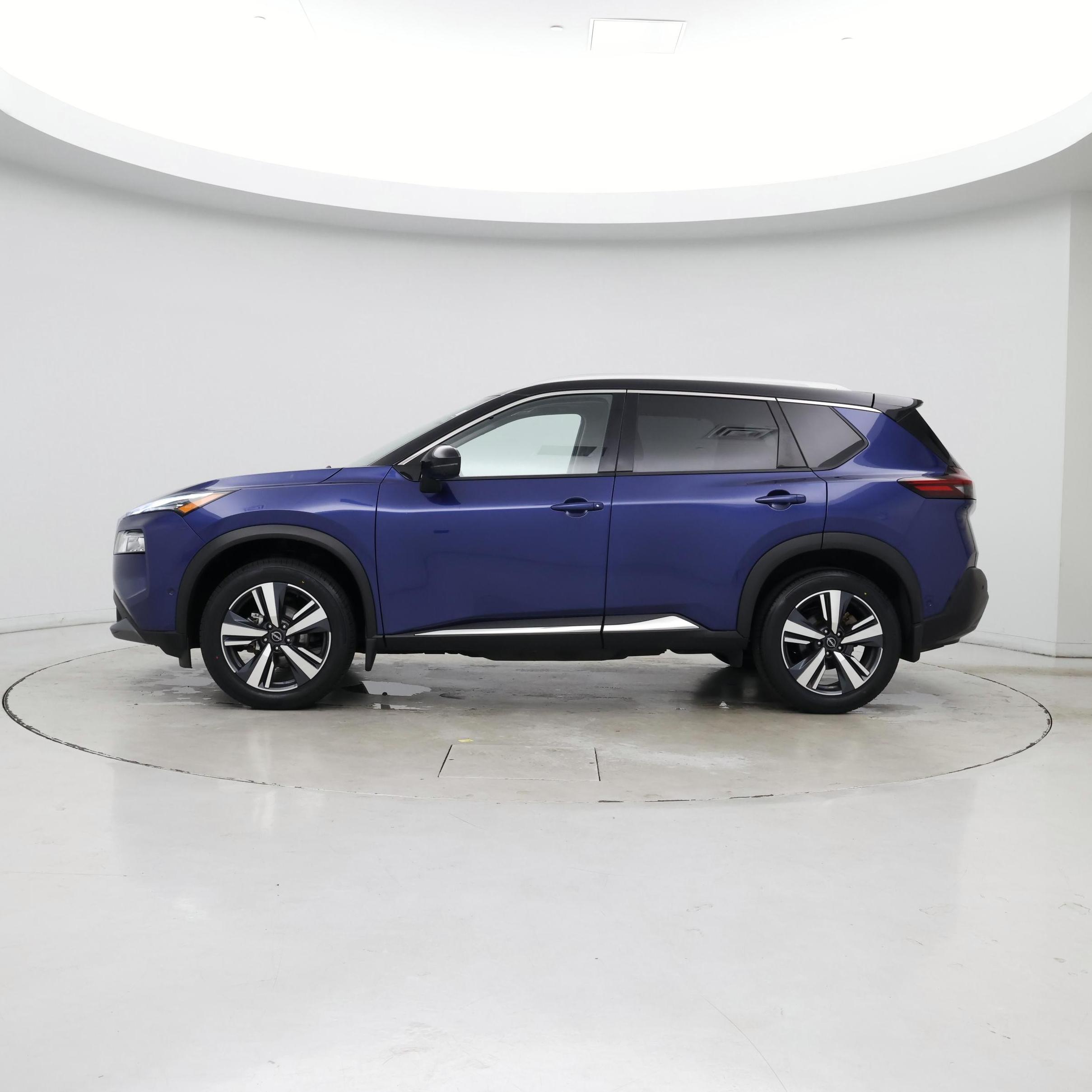 Thumbnail: 2023 Nissan Rogue - 3