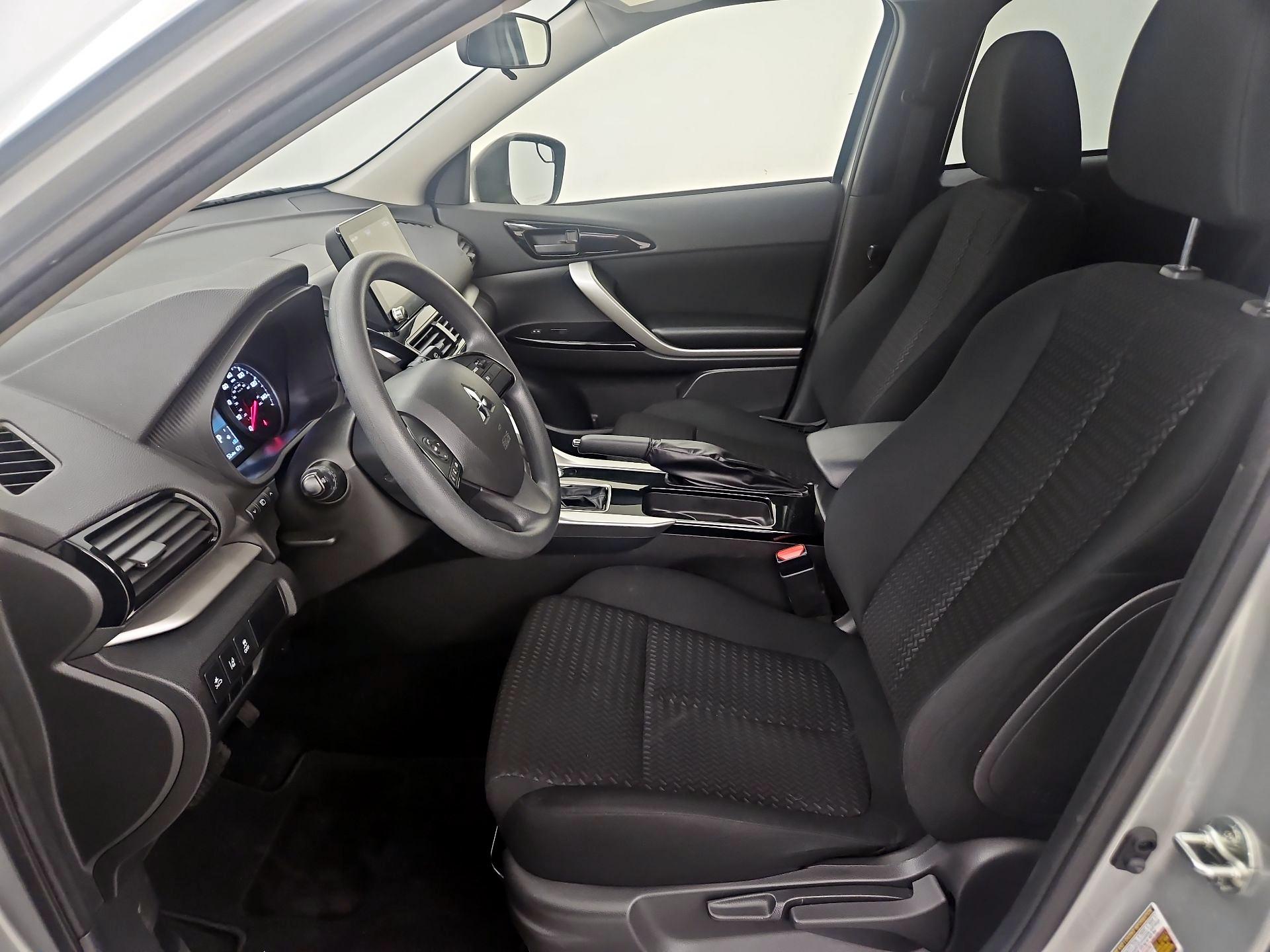 Thumbnail: 2023 Mitsubishi Eclipse Cross - 11
