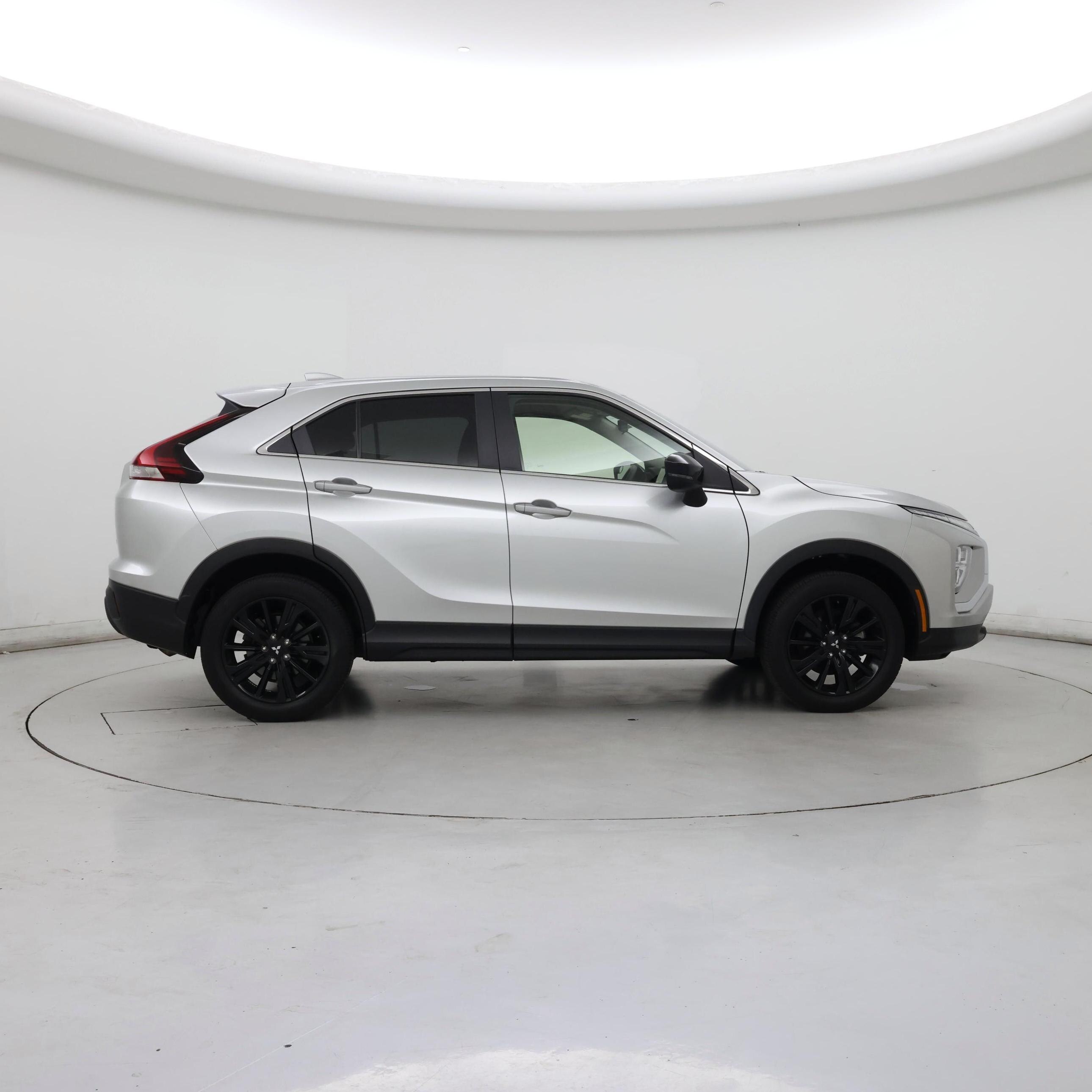 Thumbnail: 2023 Mitsubishi Eclipse Cross - 7