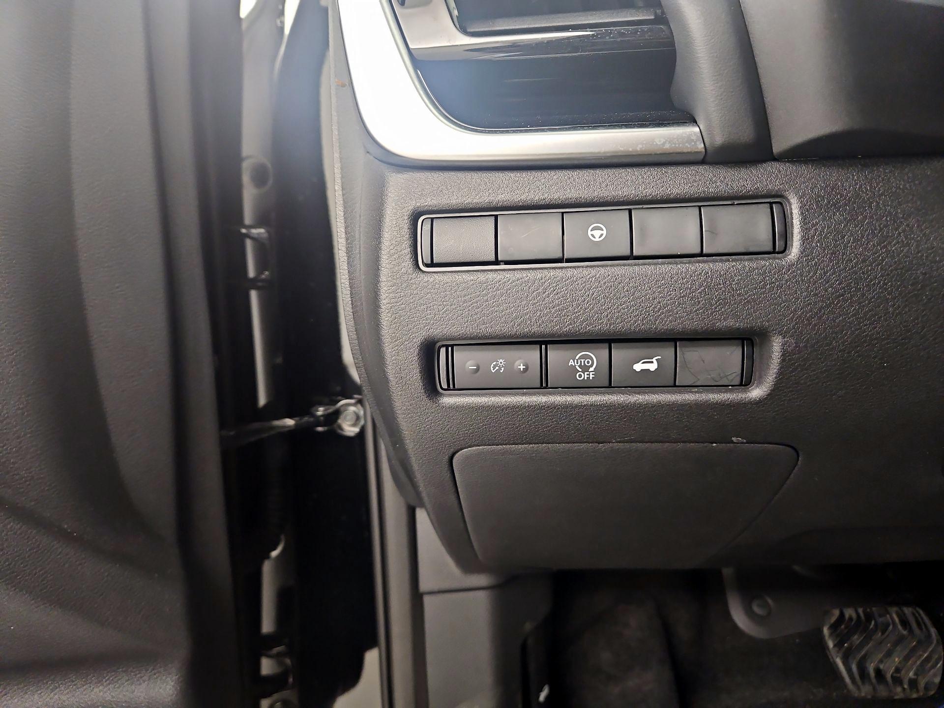 Thumbnail: 2023 Nissan Rogue - 13