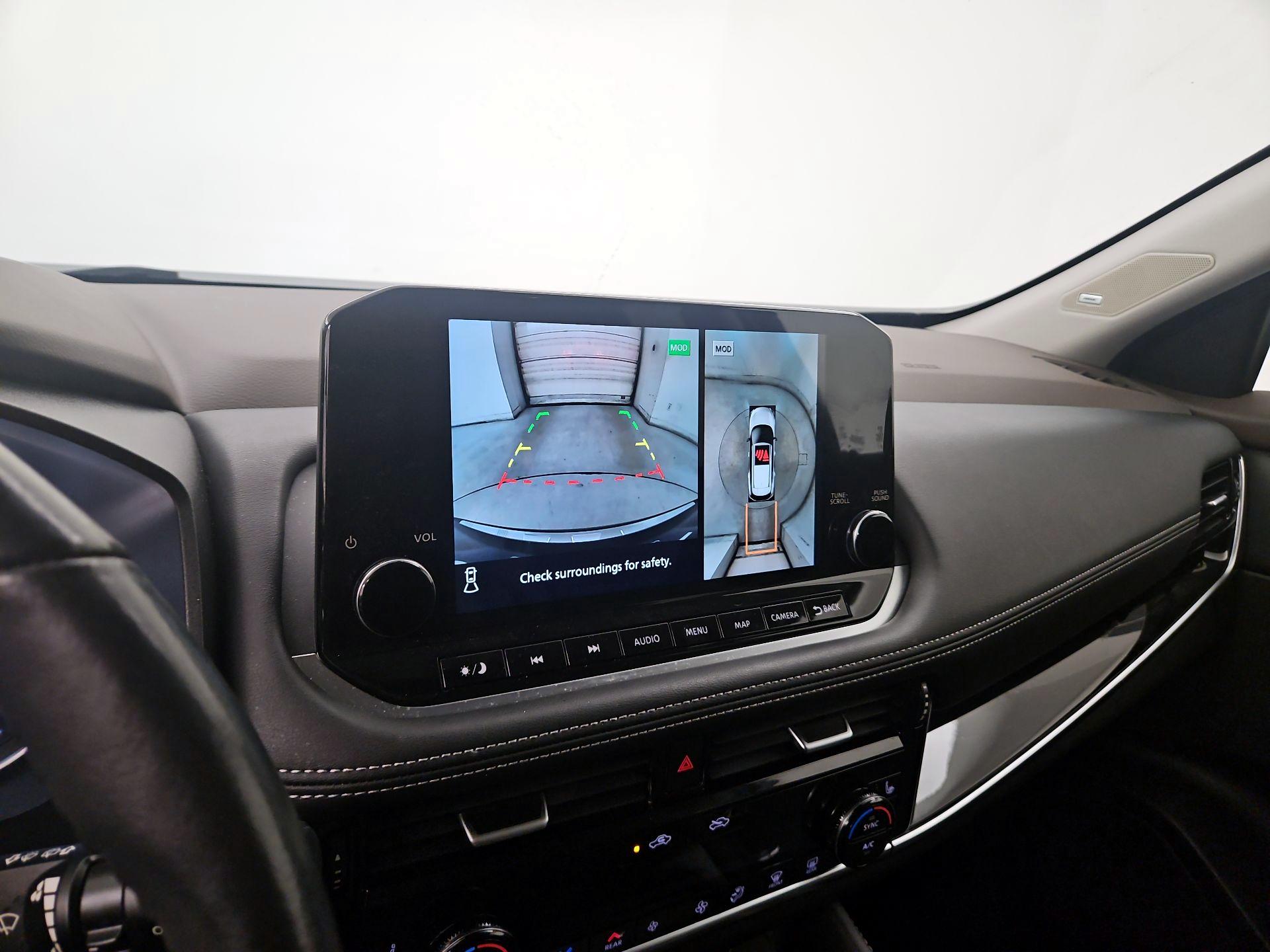 Thumbnail: 2023 Nissan Rogue - 15