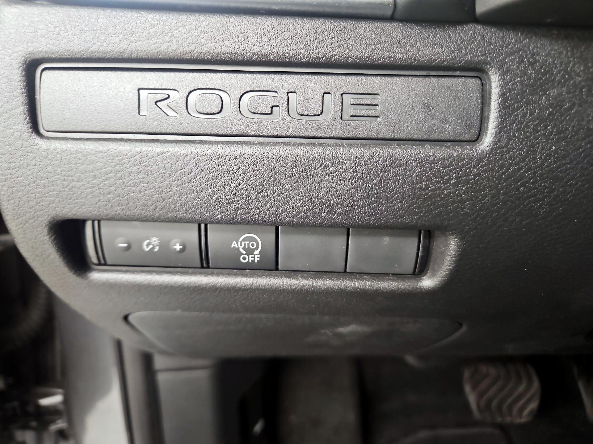 Thumbnail: 2023 Nissan Rogue - 13