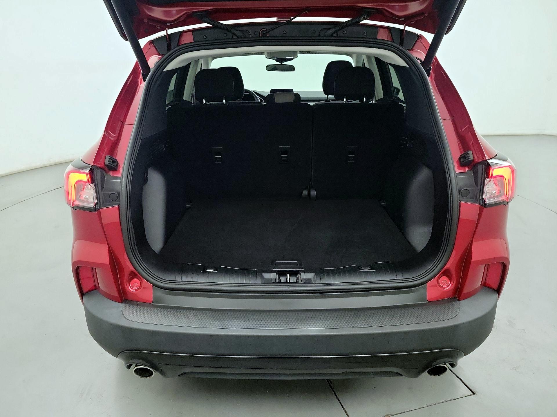 Thumbnail: 2021 Ford Escape - 19