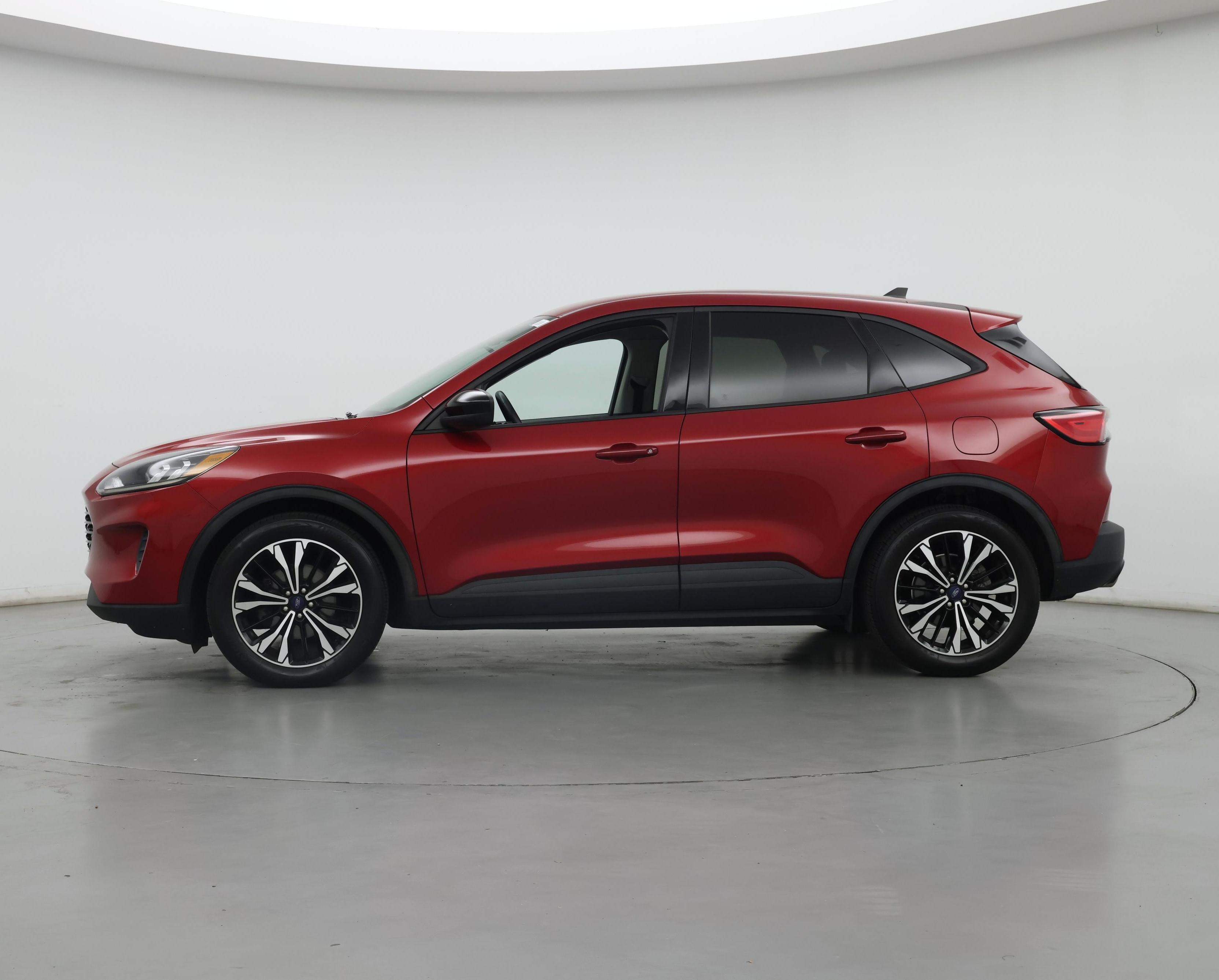 Thumbnail: 2021 Ford Escape - 3