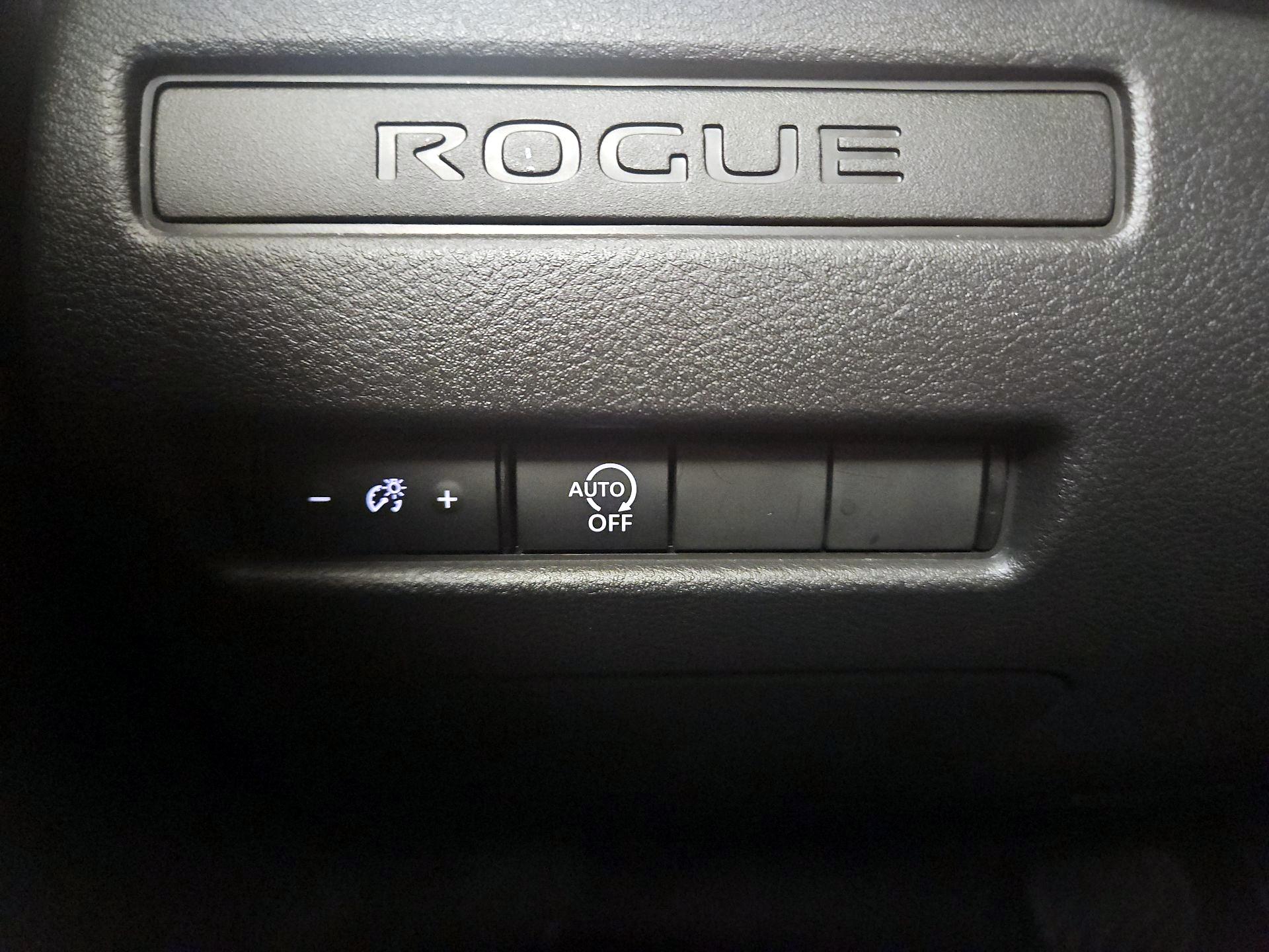 Thumbnail: 2023 Nissan Rogue - 13