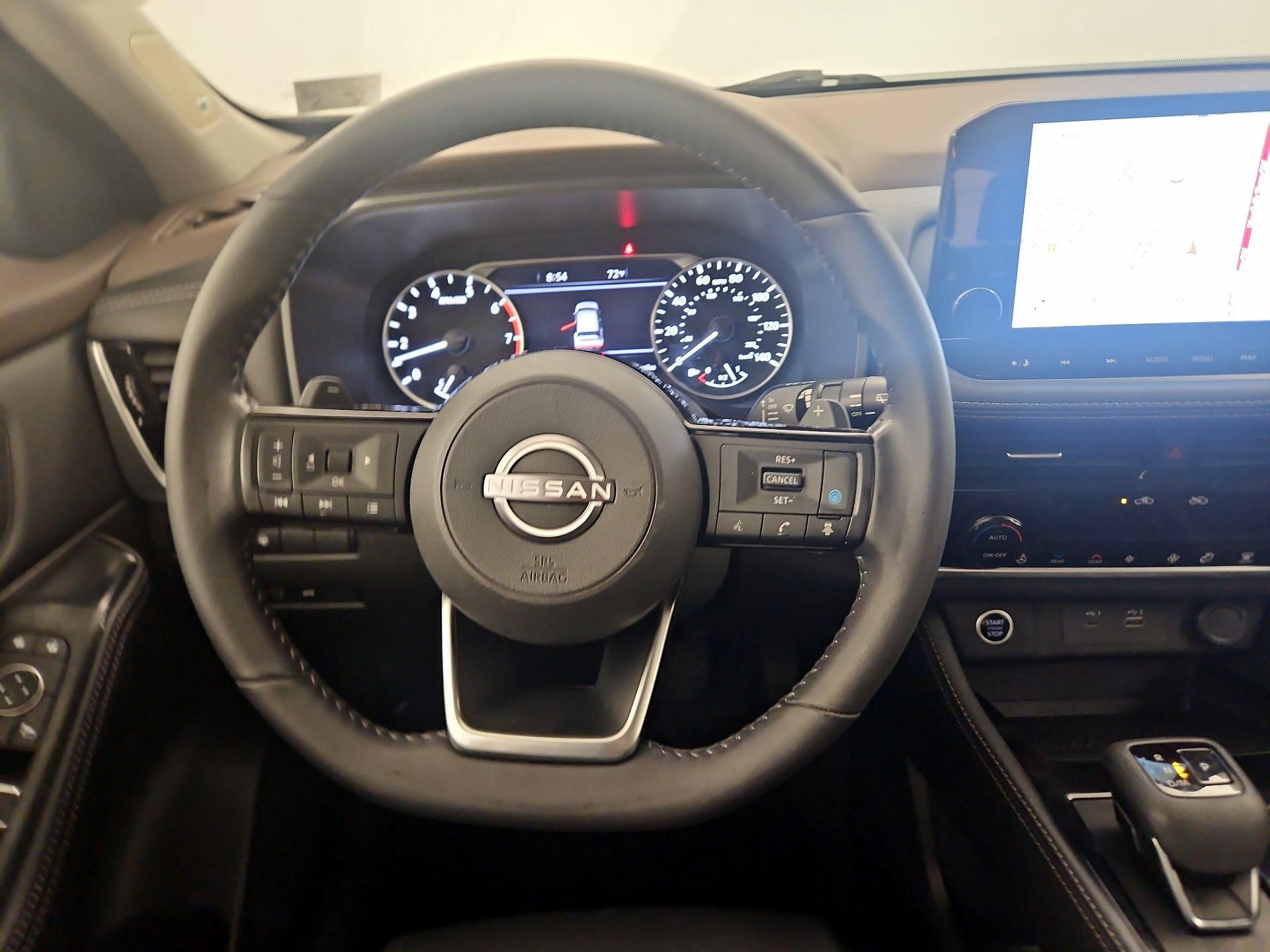 Thumbnail: 2023 Nissan Rogue - 10