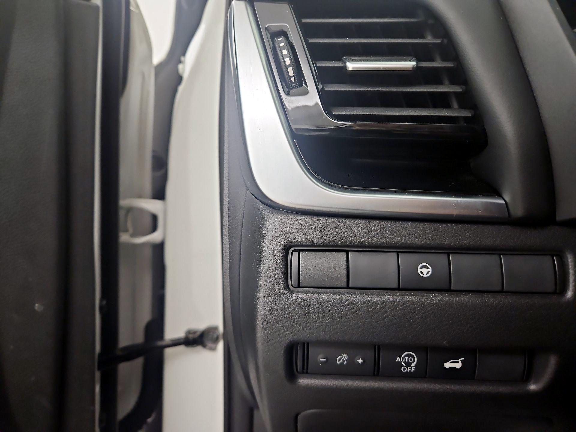 Thumbnail: 2023 Nissan Rogue - 13