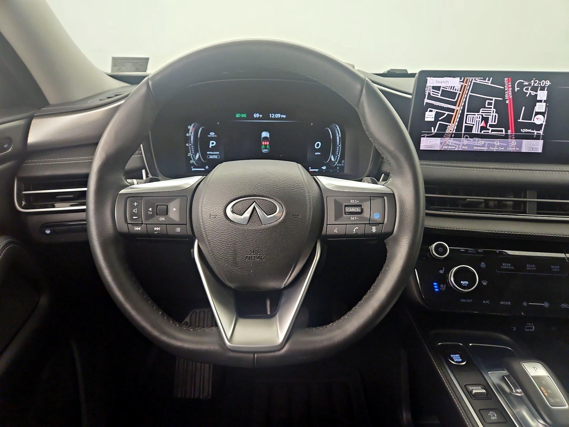 Thumbnail: 2023 INFINITI QX60 - 10