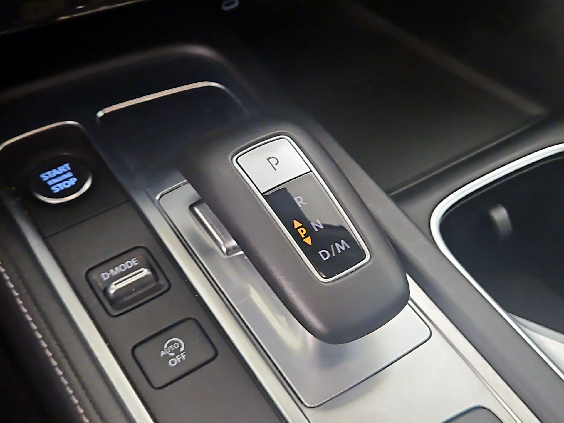 Thumbnail: 2023 INFINITI QX60 - 18