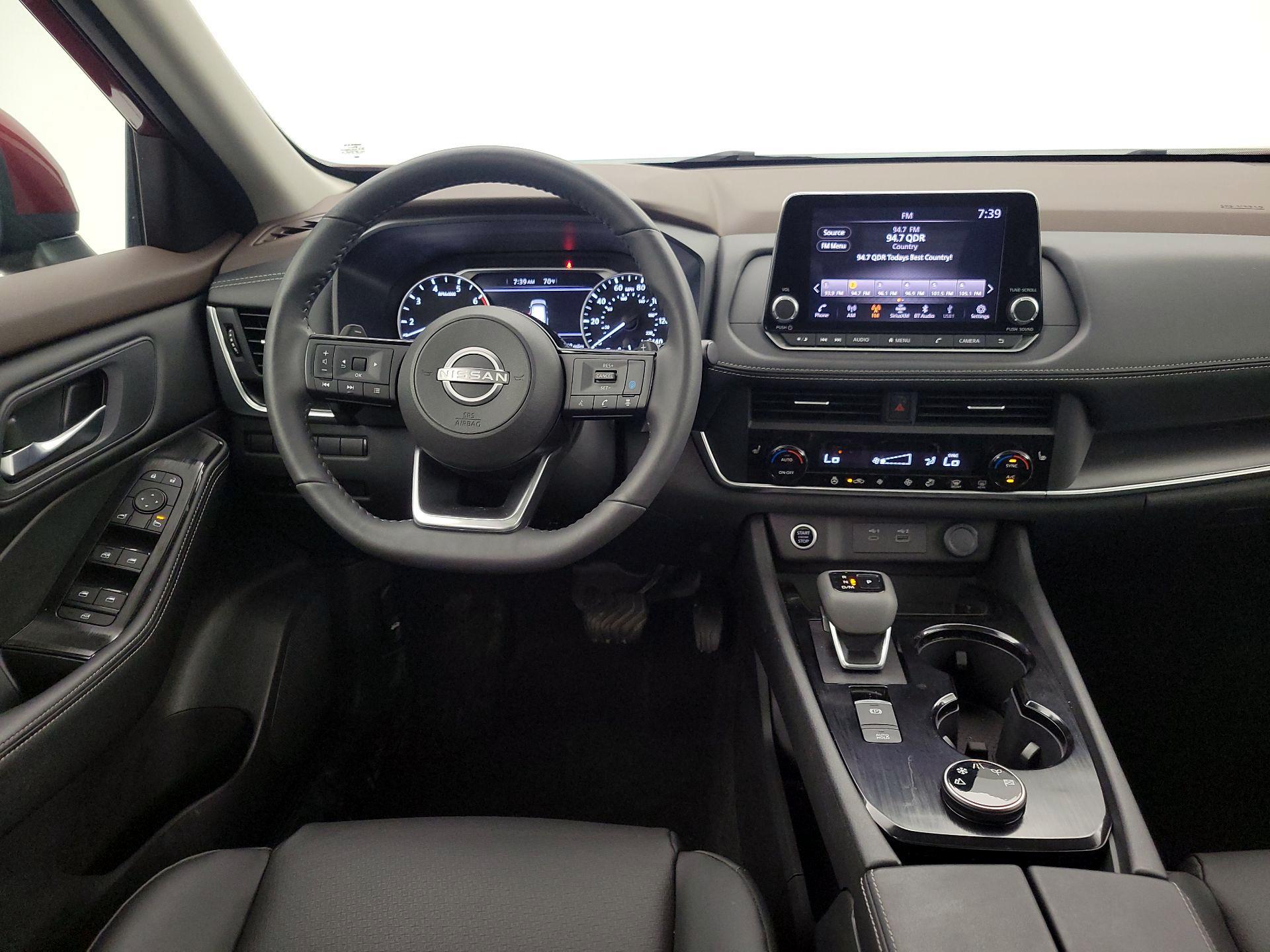 Thumbnail: 2023 Nissan Rogue - 10