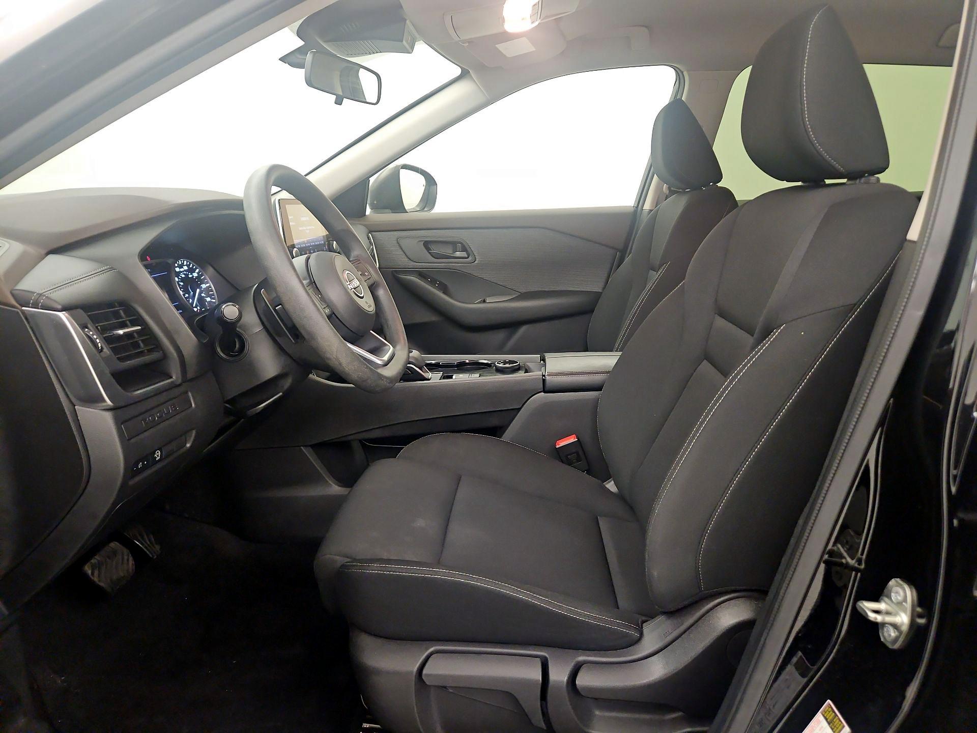 Thumbnail: 2023 Nissan Rogue - 11