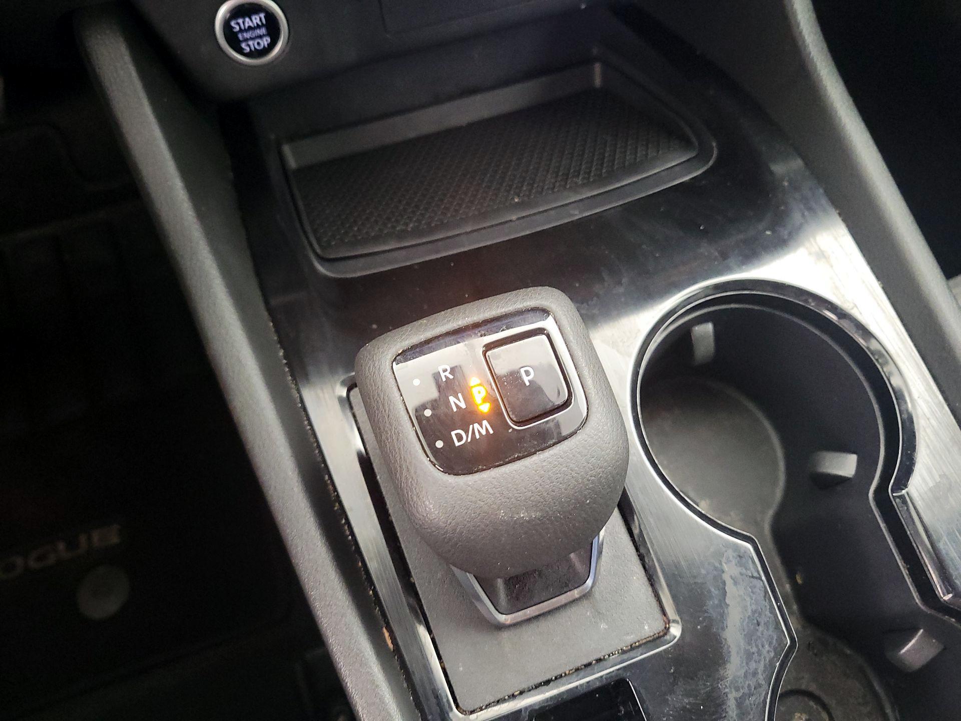 Thumbnail: 2023 Nissan Rogue - 18