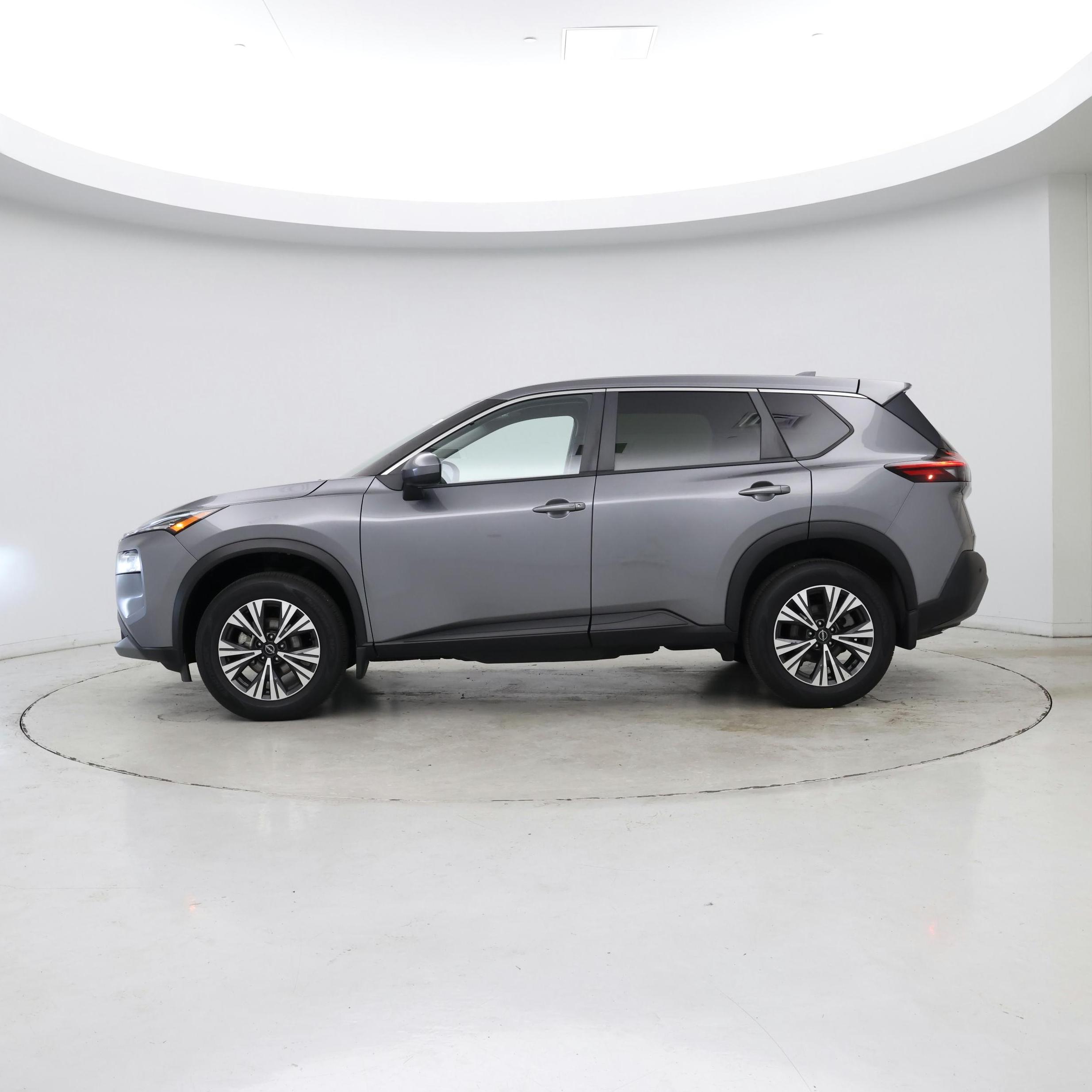 Thumbnail: 2023 Nissan Rogue - 3