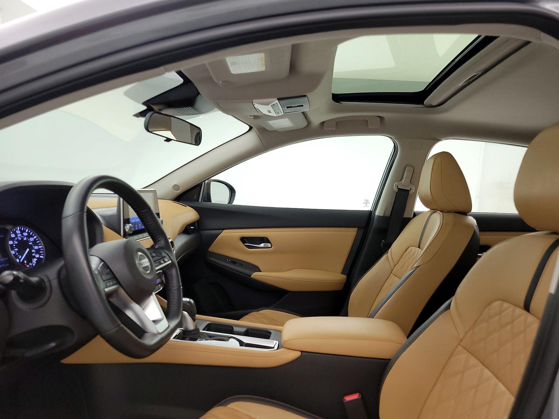 Thumbnail: 2023 Nissan Sentra - 19