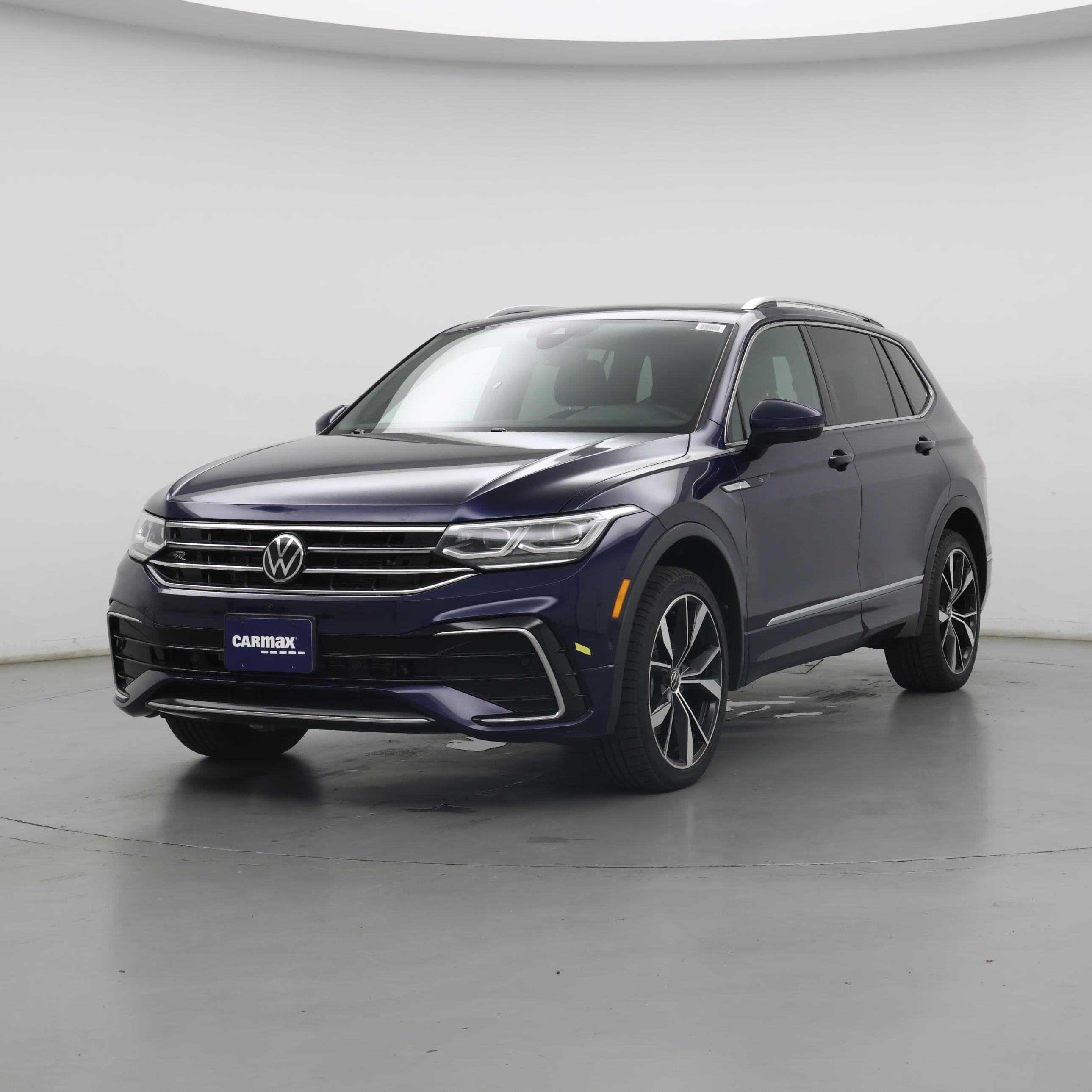 Thumbnail: 2022 Volkswagen Tiguan - 4