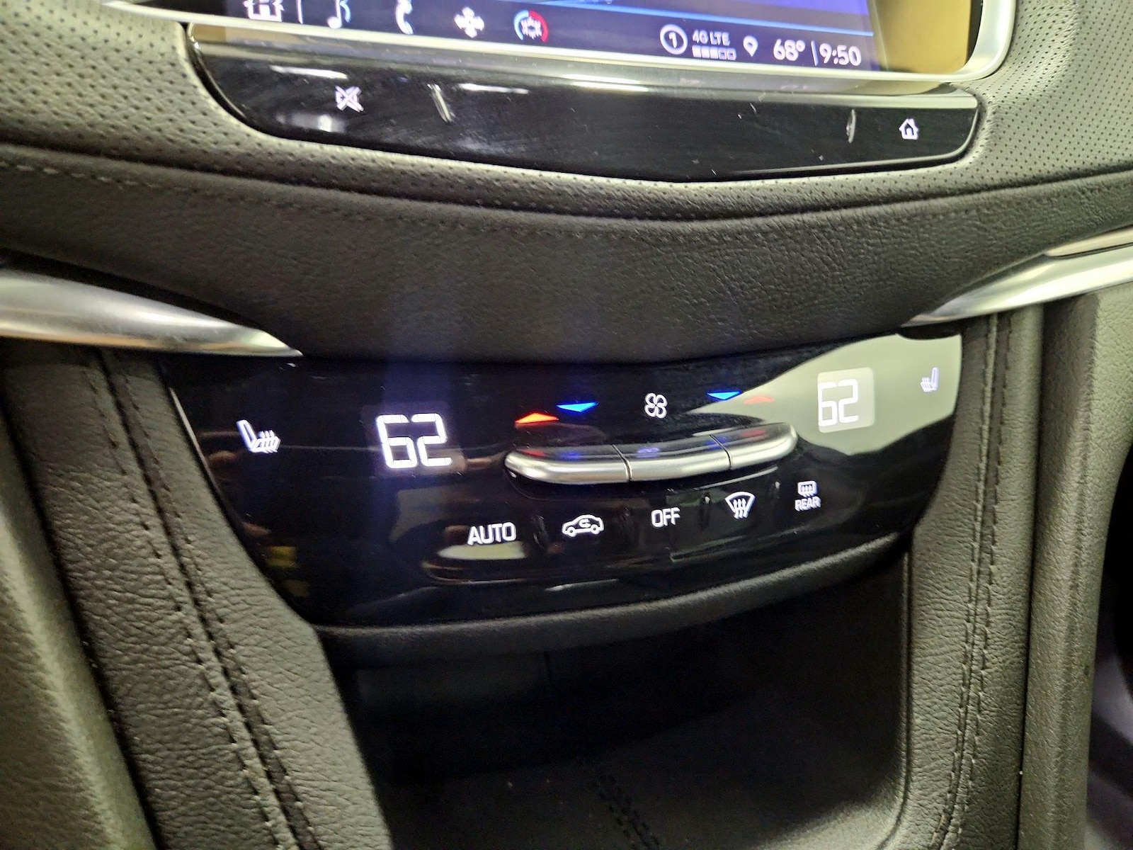 2023 Cadillac XT5 Luxury - Photo 17
