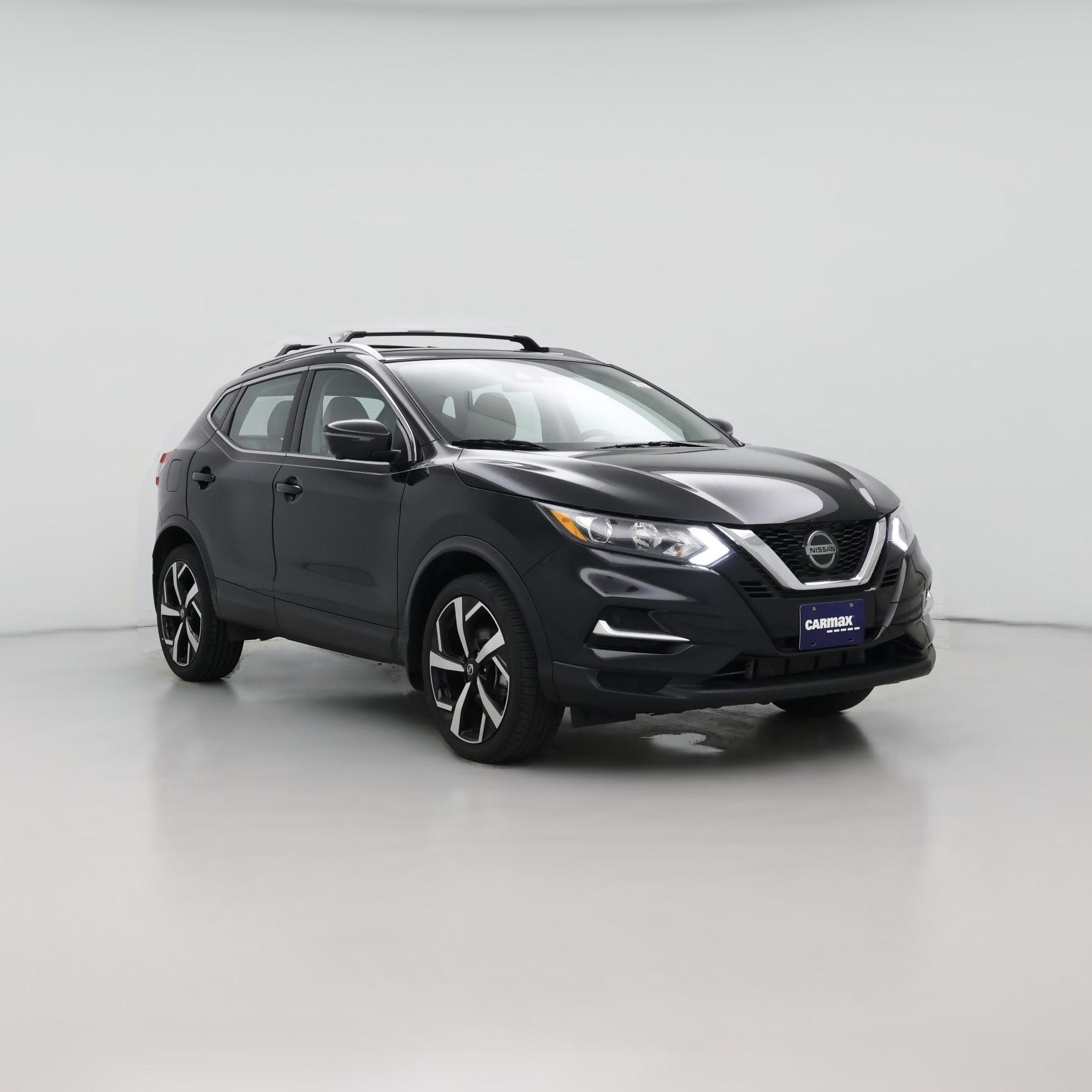 Thumbnail: 2022 Nissan Rogue Sport - 1
