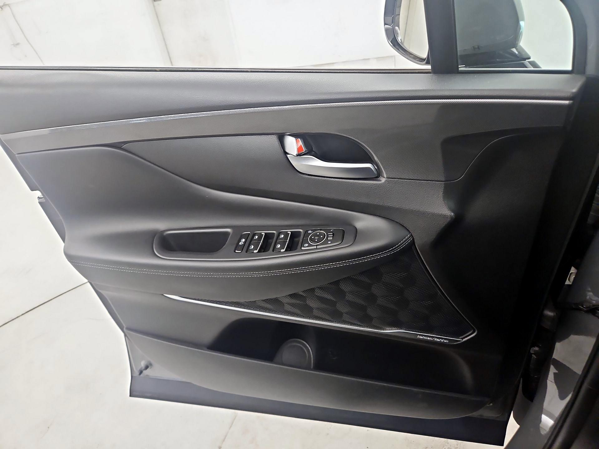 Thumbnail: 2023 Hyundai Santa Fe - 12