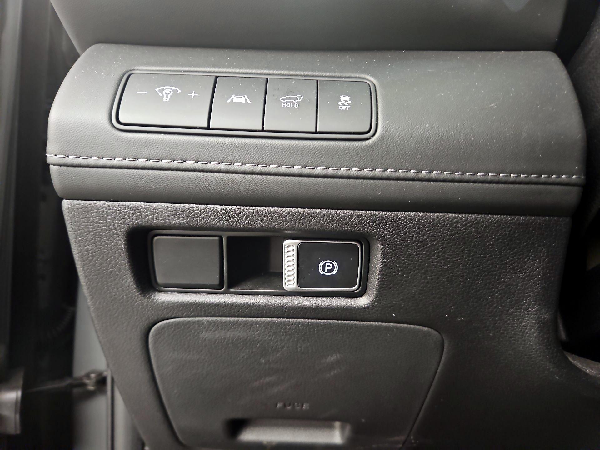 Thumbnail: 2023 Hyundai Santa Fe - 13