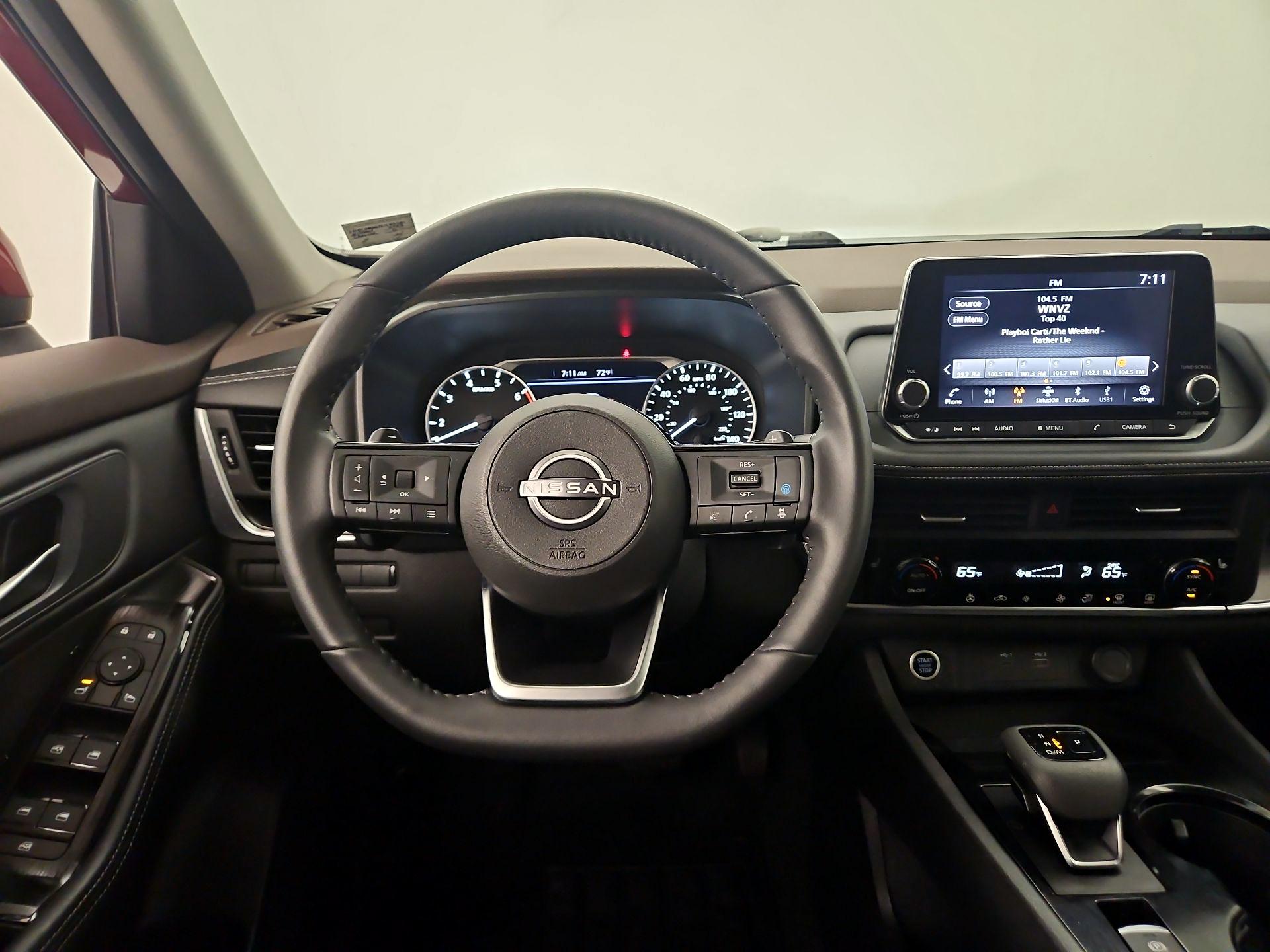 Thumbnail: 2023 Nissan Rogue - 10