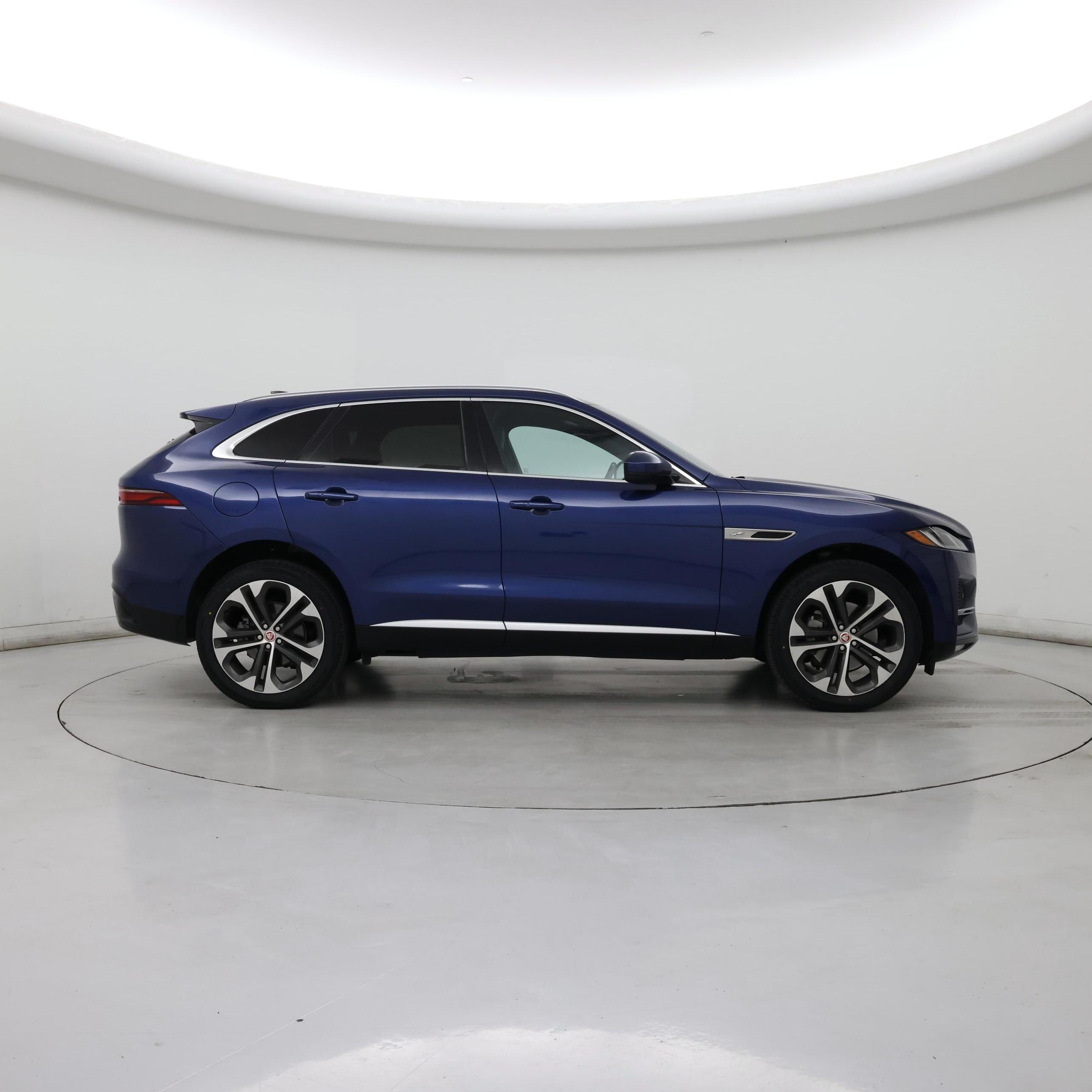 Thumbnail: 2023 Jaguar F-Pace - 7