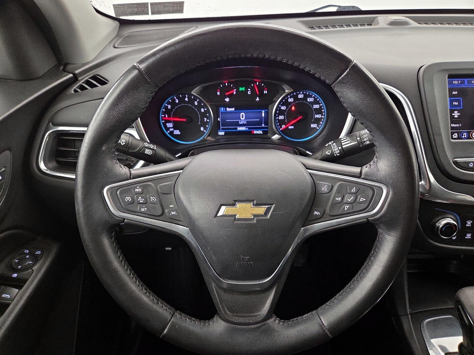 2022 Chevrolet Equinox LT - Photo 11
