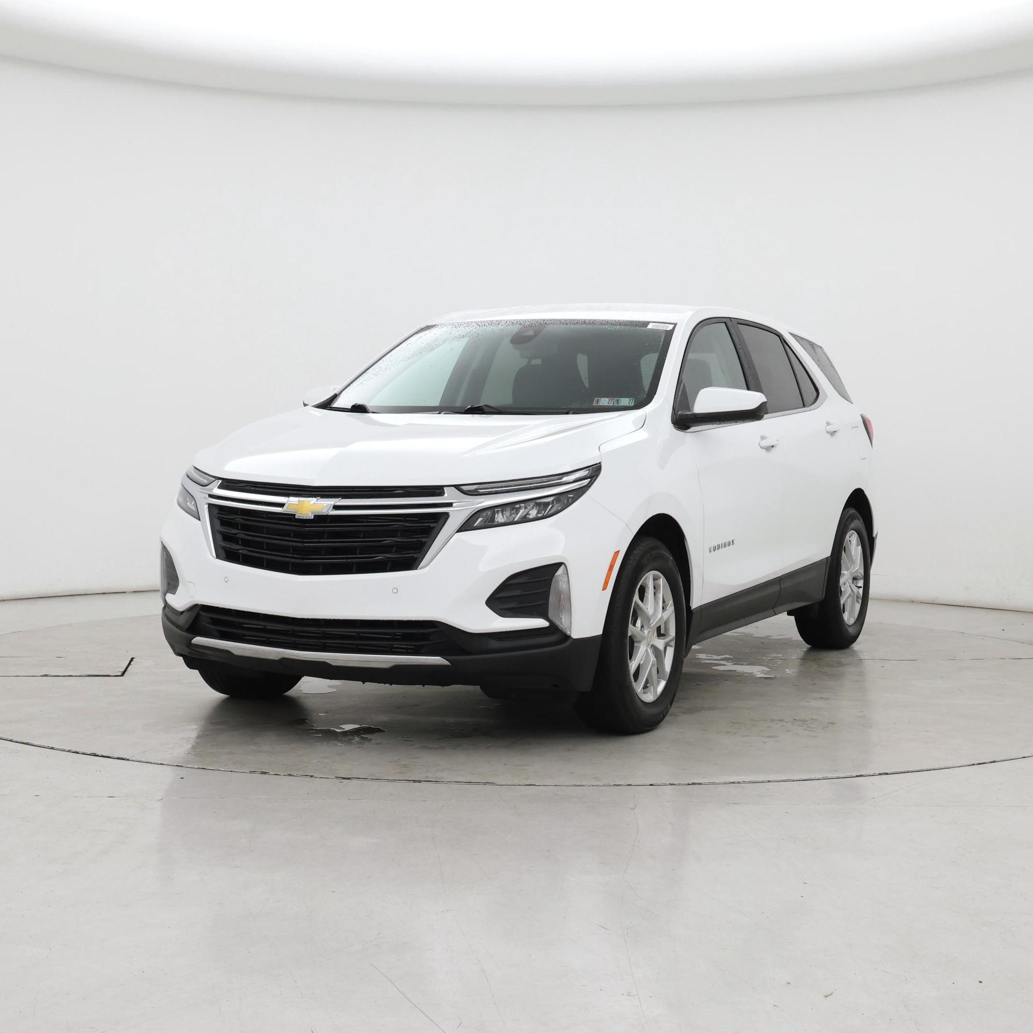 Thumbnail: 2022 Chevrolet Equinox - 4