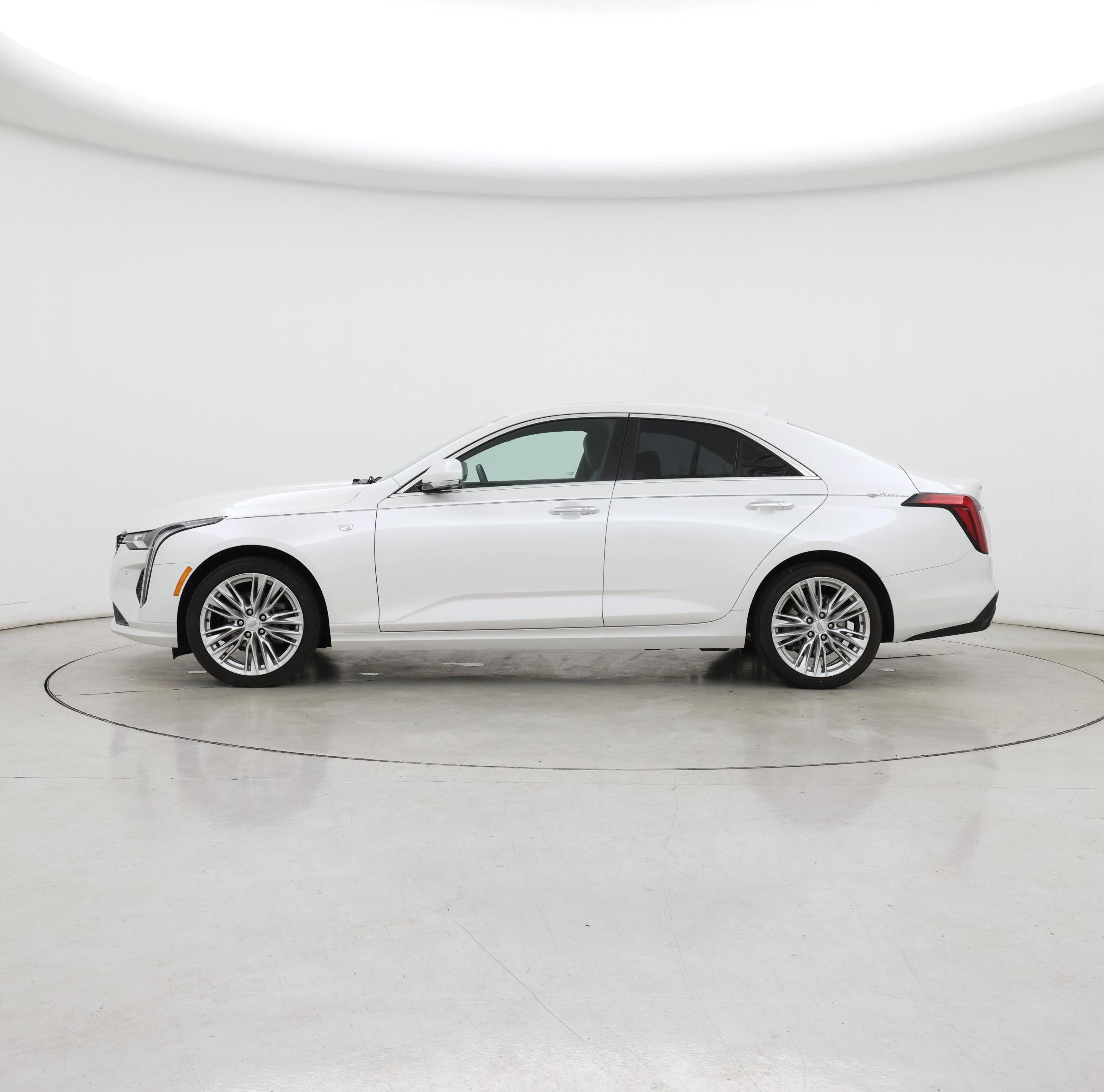 Thumbnail: 2022 Cadillac CT4 - 3
