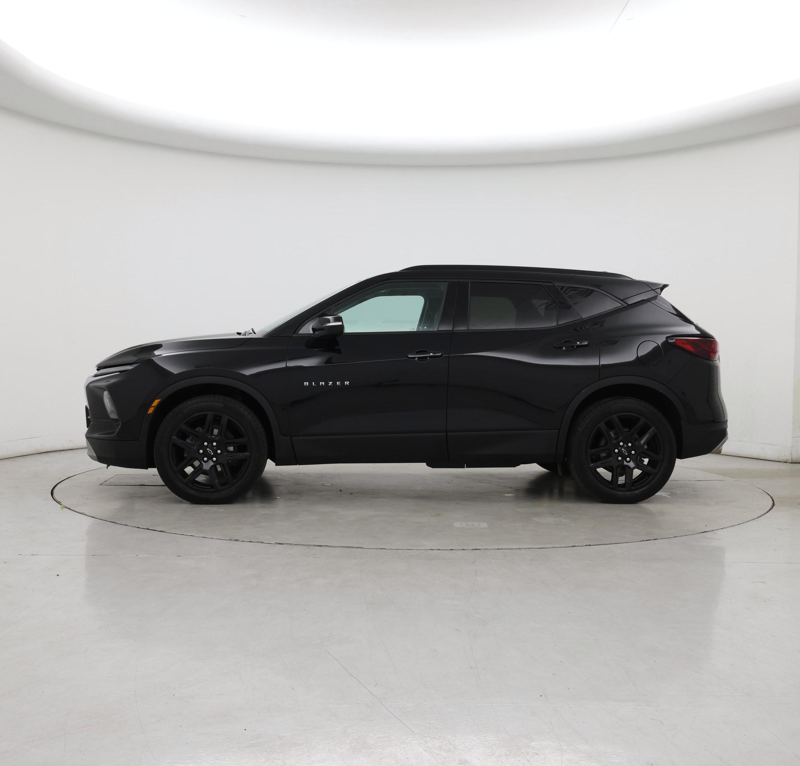 Thumbnail: 2024 Chevrolet Blazer - 3