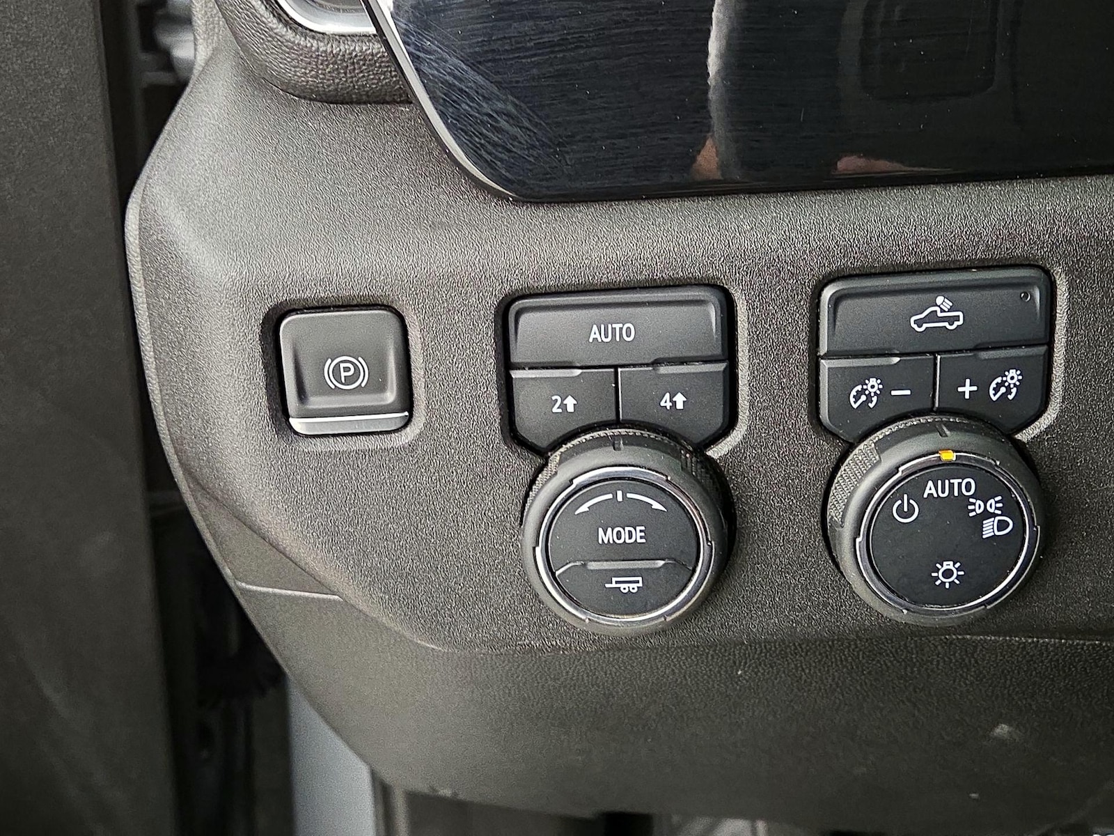 2023 Chevrolet Silverado 1500 LT - Photo 14