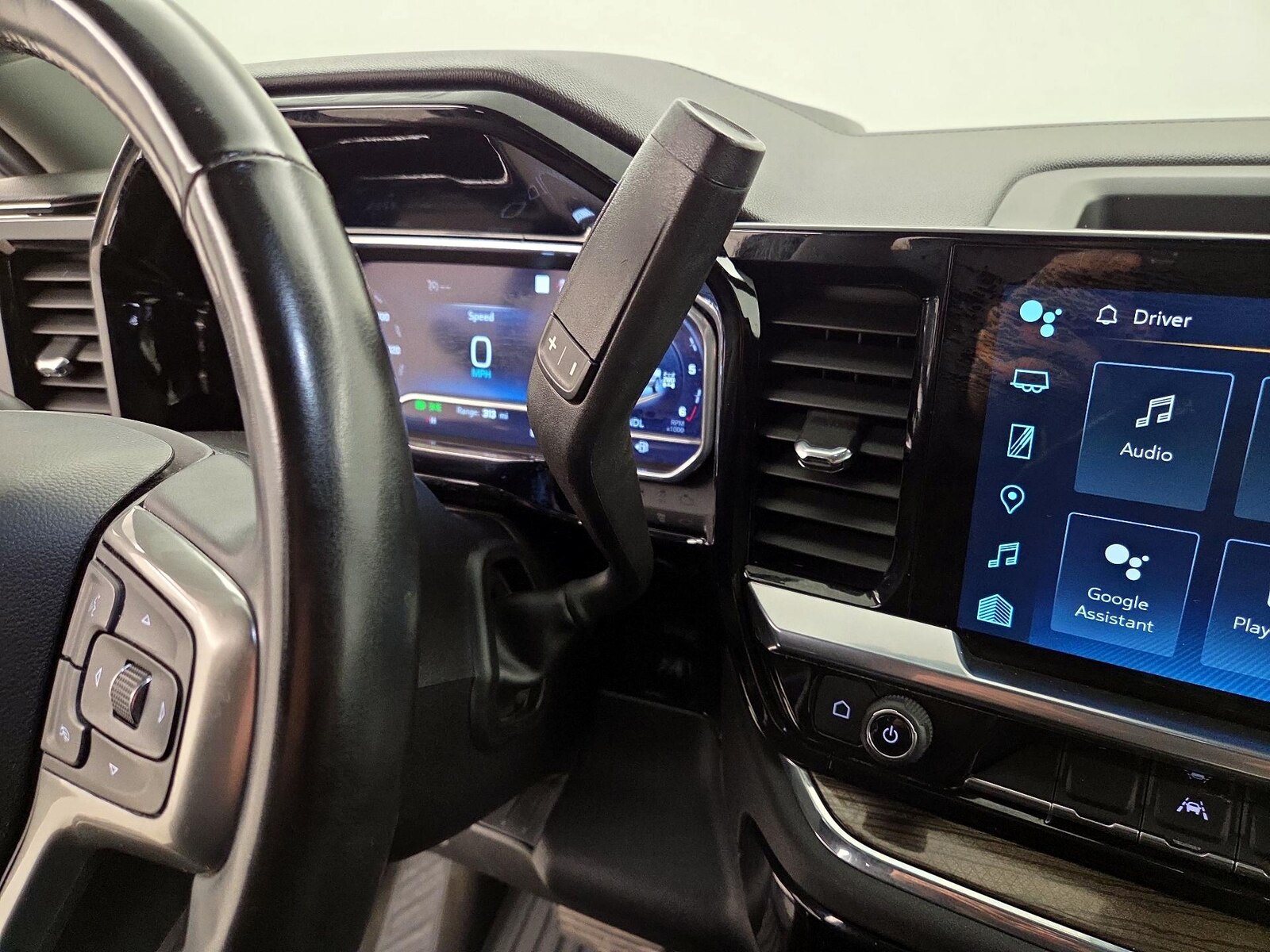 2023 Chevrolet Silverado 1500 LT - Photo 18