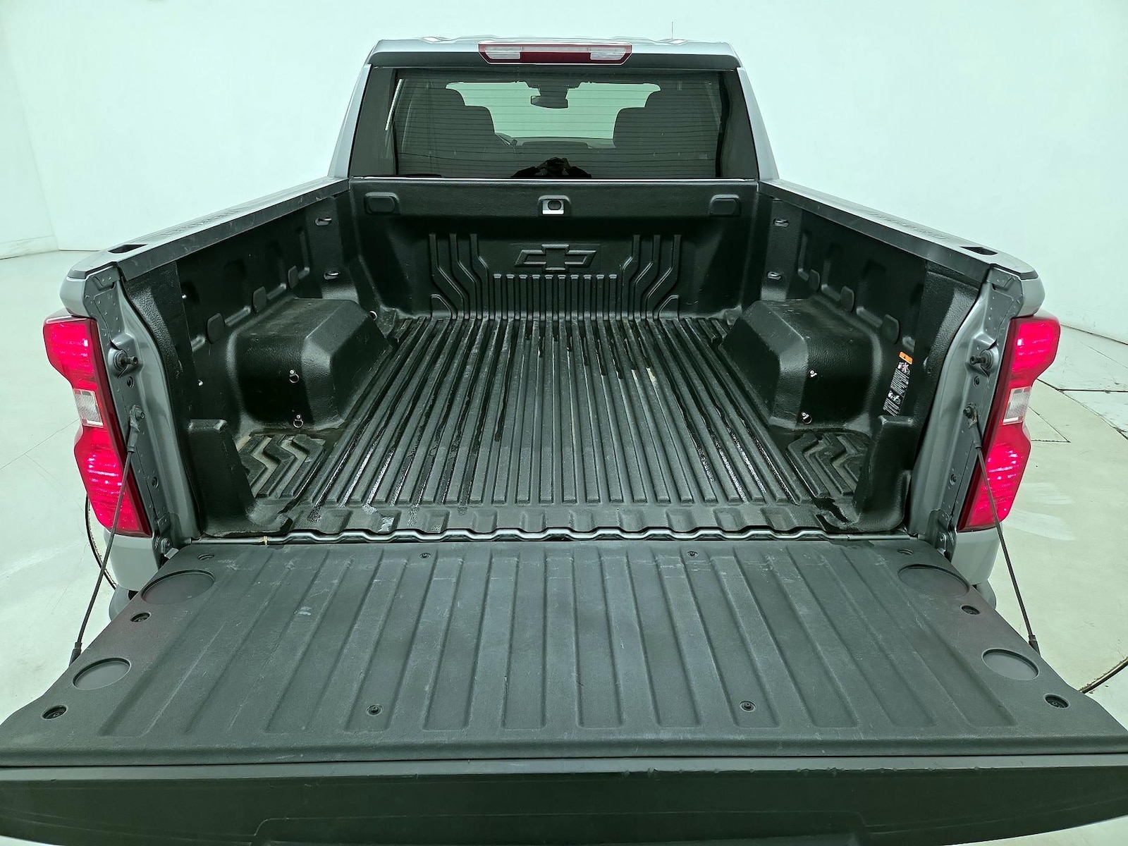 2023 Chevrolet Silverado 1500 LT - Photo 21