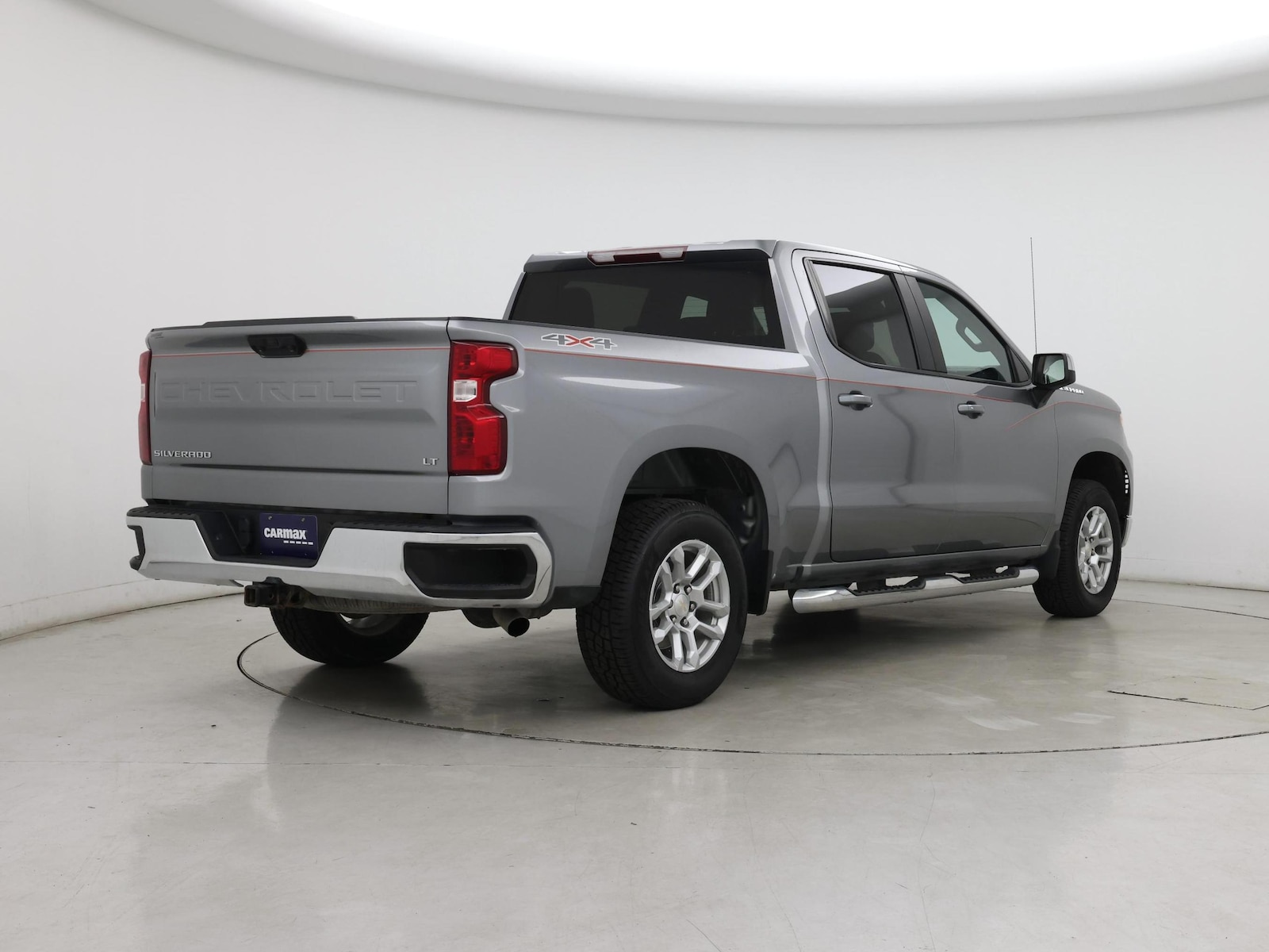 2023 Chevrolet Silverado 1500 LT - Photo 9