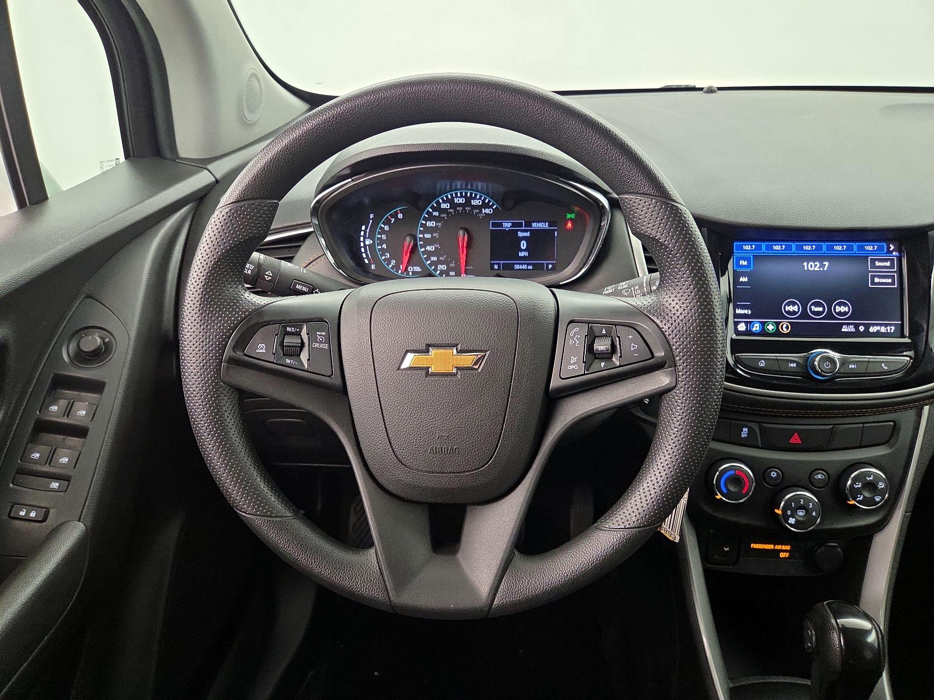 Thumbnail: 2020 Chevrolet Trax - 10