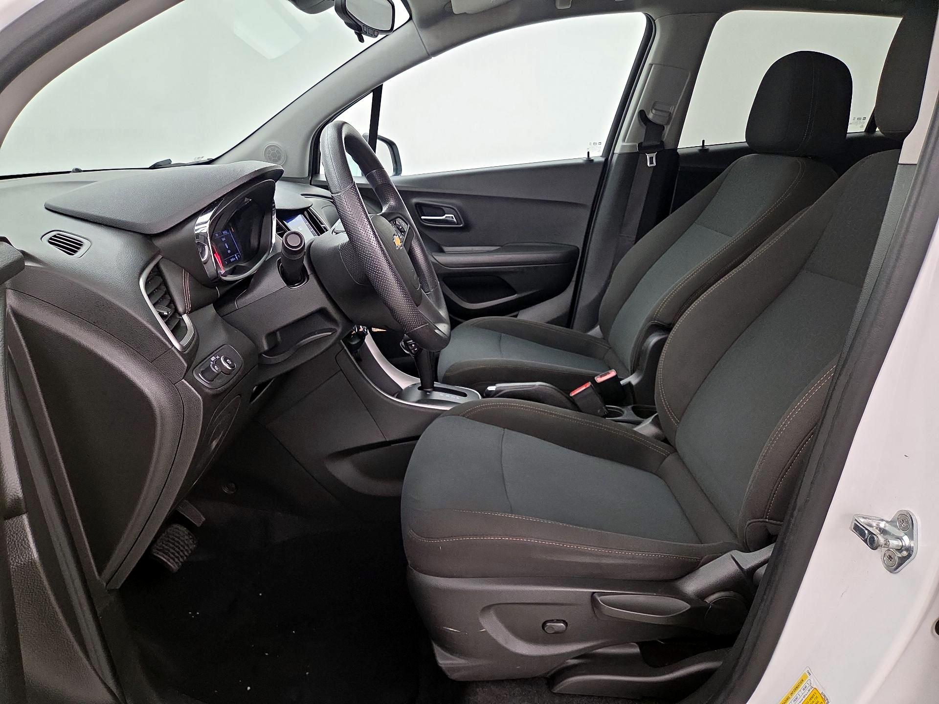 Thumbnail: 2020 Chevrolet Trax - 11