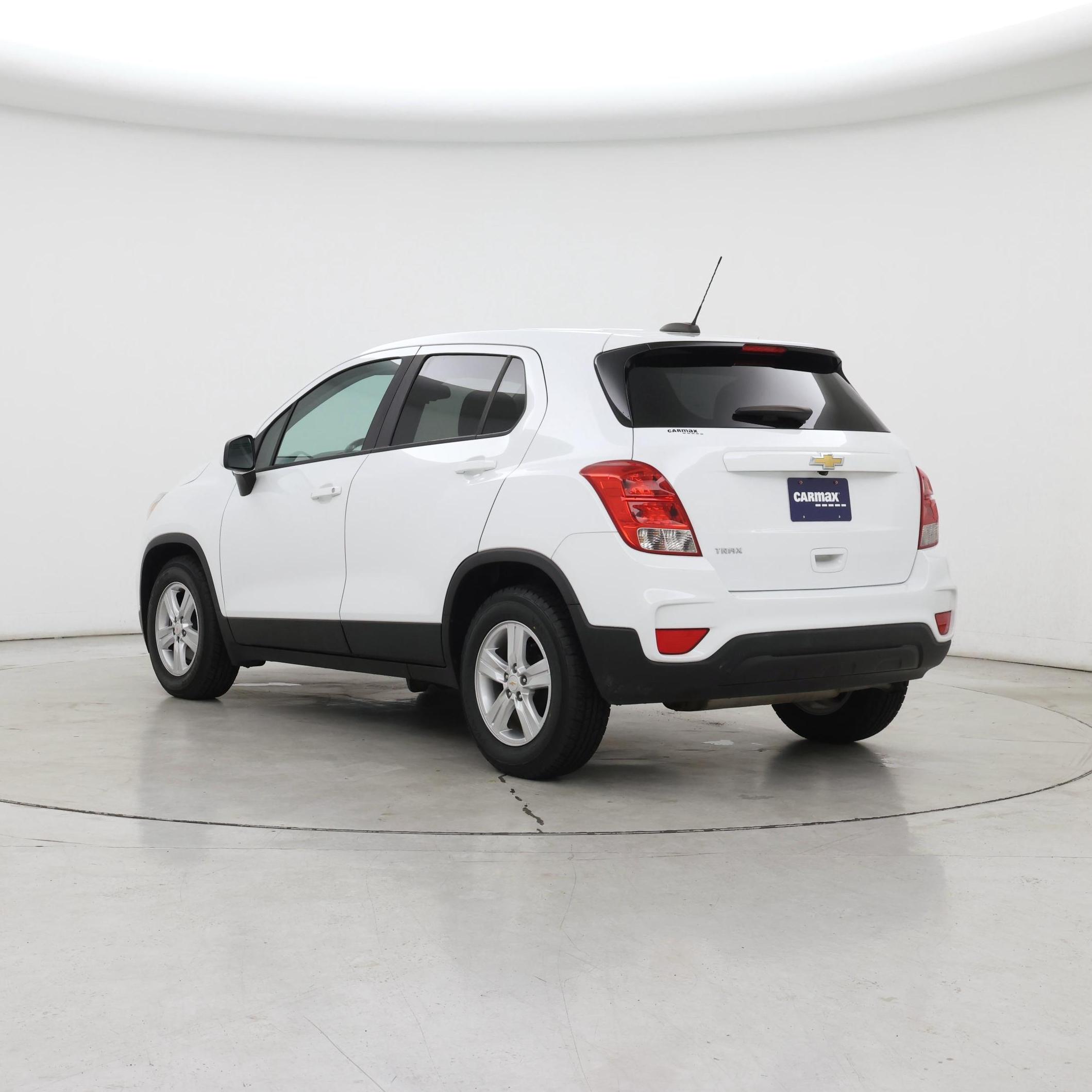 Thumbnail: 2020 Chevrolet Trax - 2