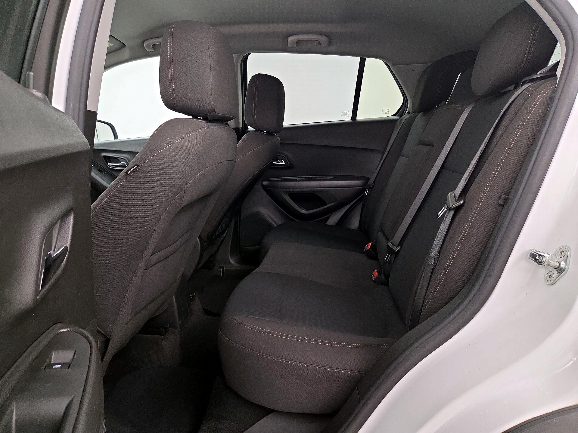 Thumbnail: 2020 Chevrolet Trax - 19