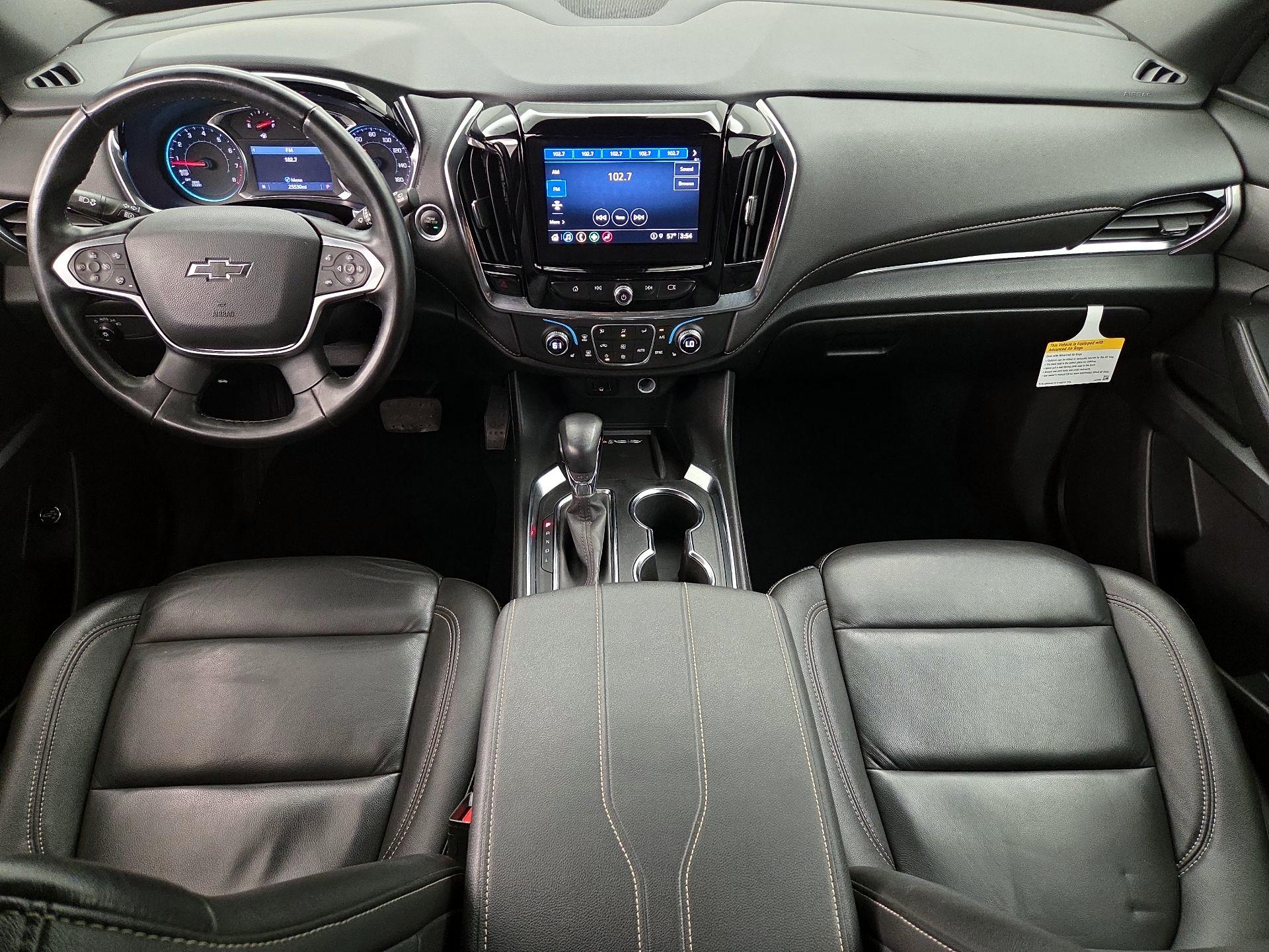 Thumbnail: 2023 Chevrolet Traverse - 9