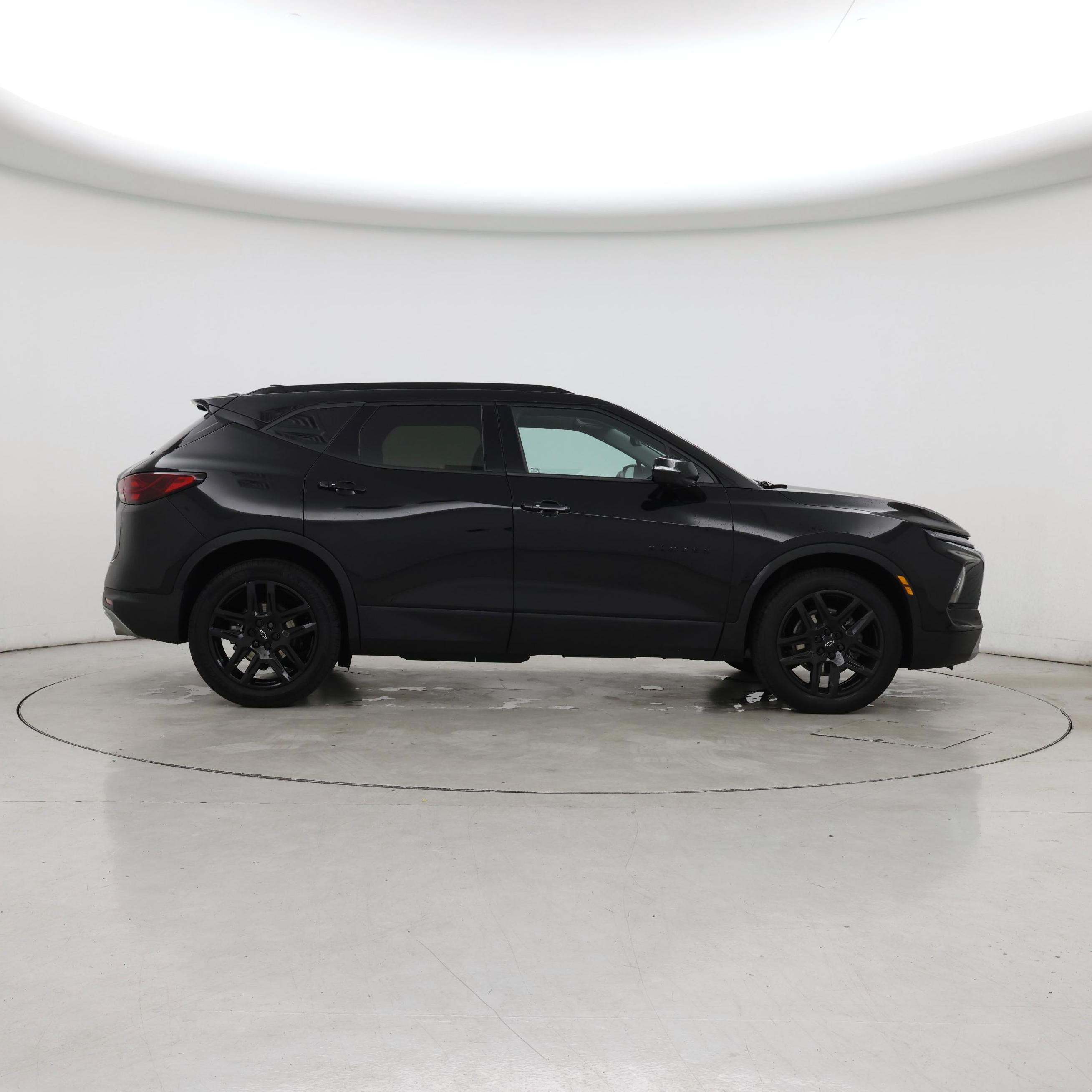 Thumbnail: 2023 Chevrolet Blazer - 7