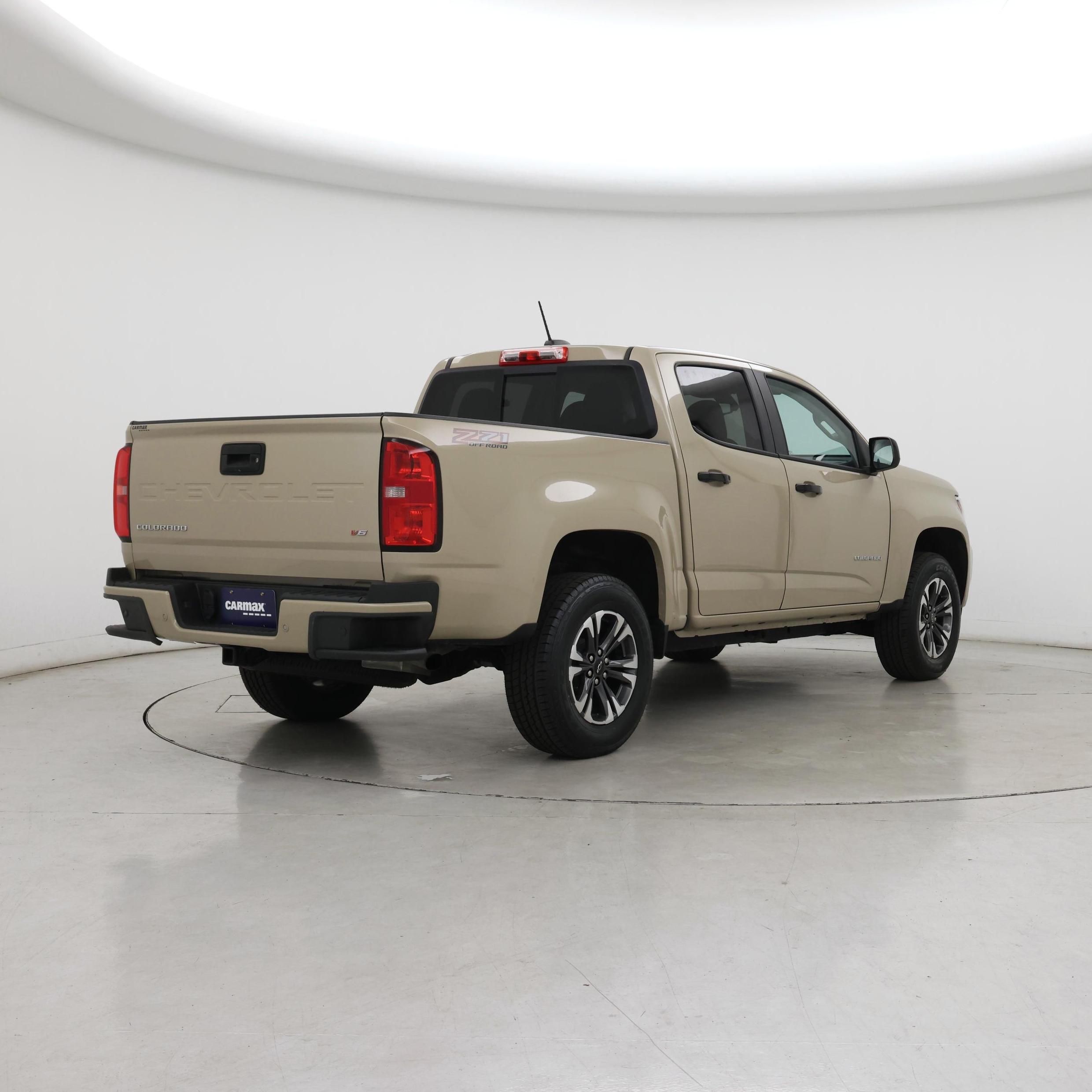 Thumbnail: 2022 Chevrolet Colorado - 8
