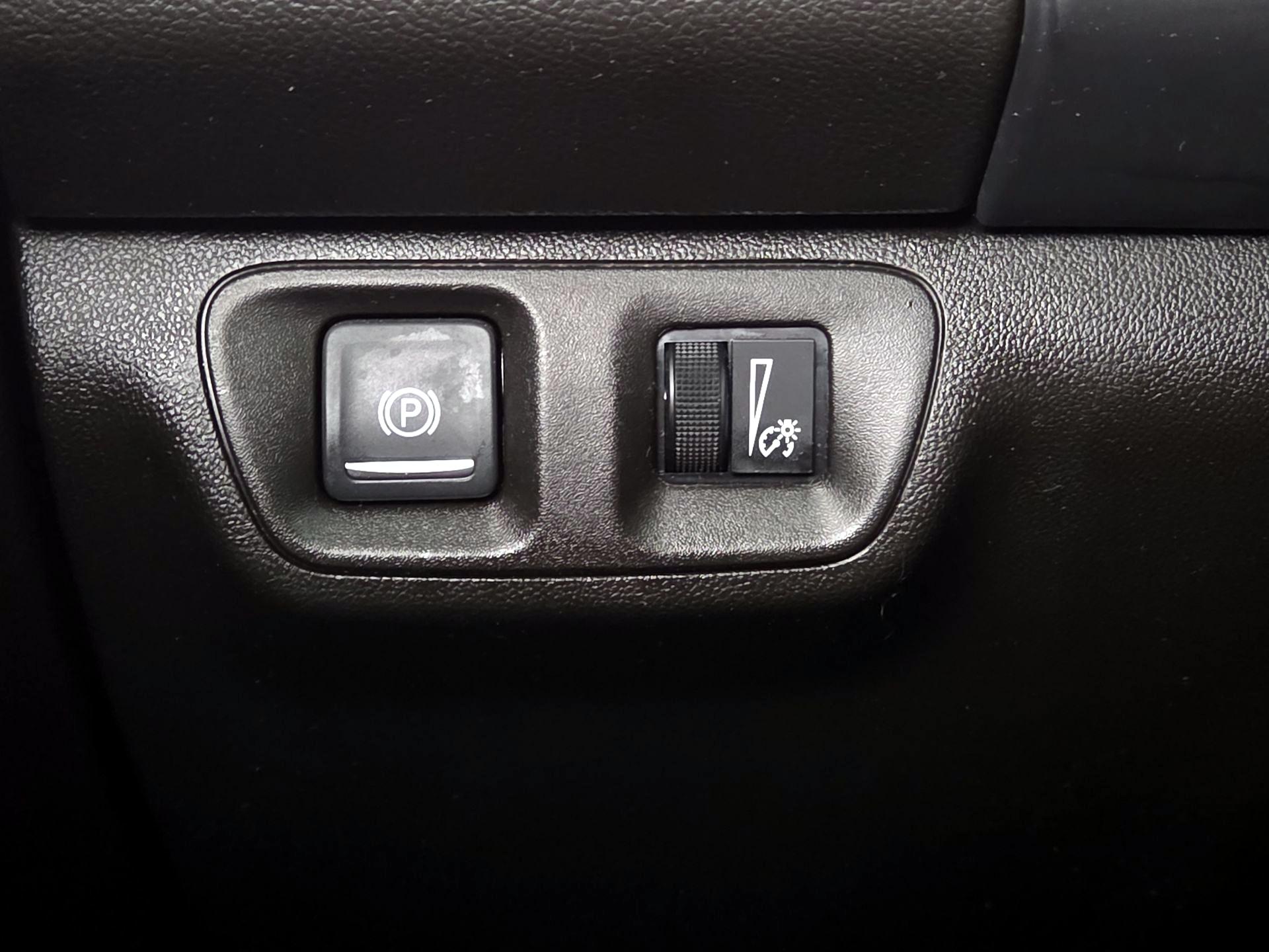 Thumbnail: 2023 GMC Acadia - 13