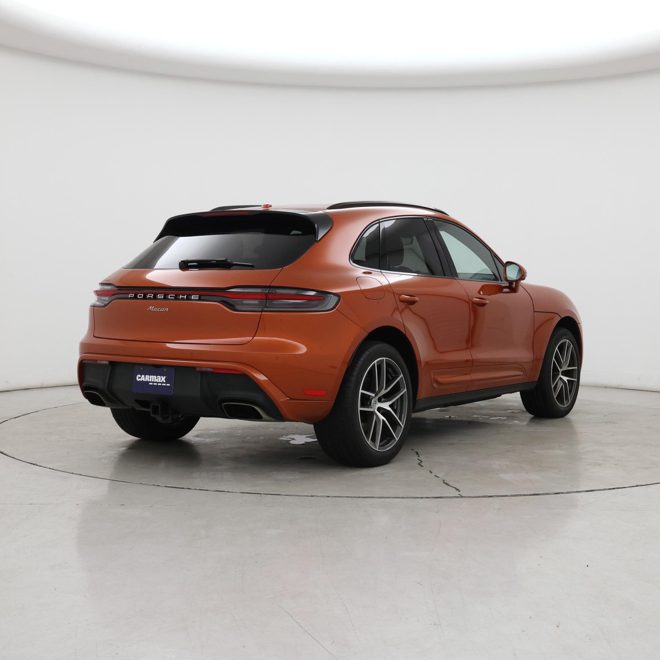 Thumbnail: 2022 Porsche Macan - 8