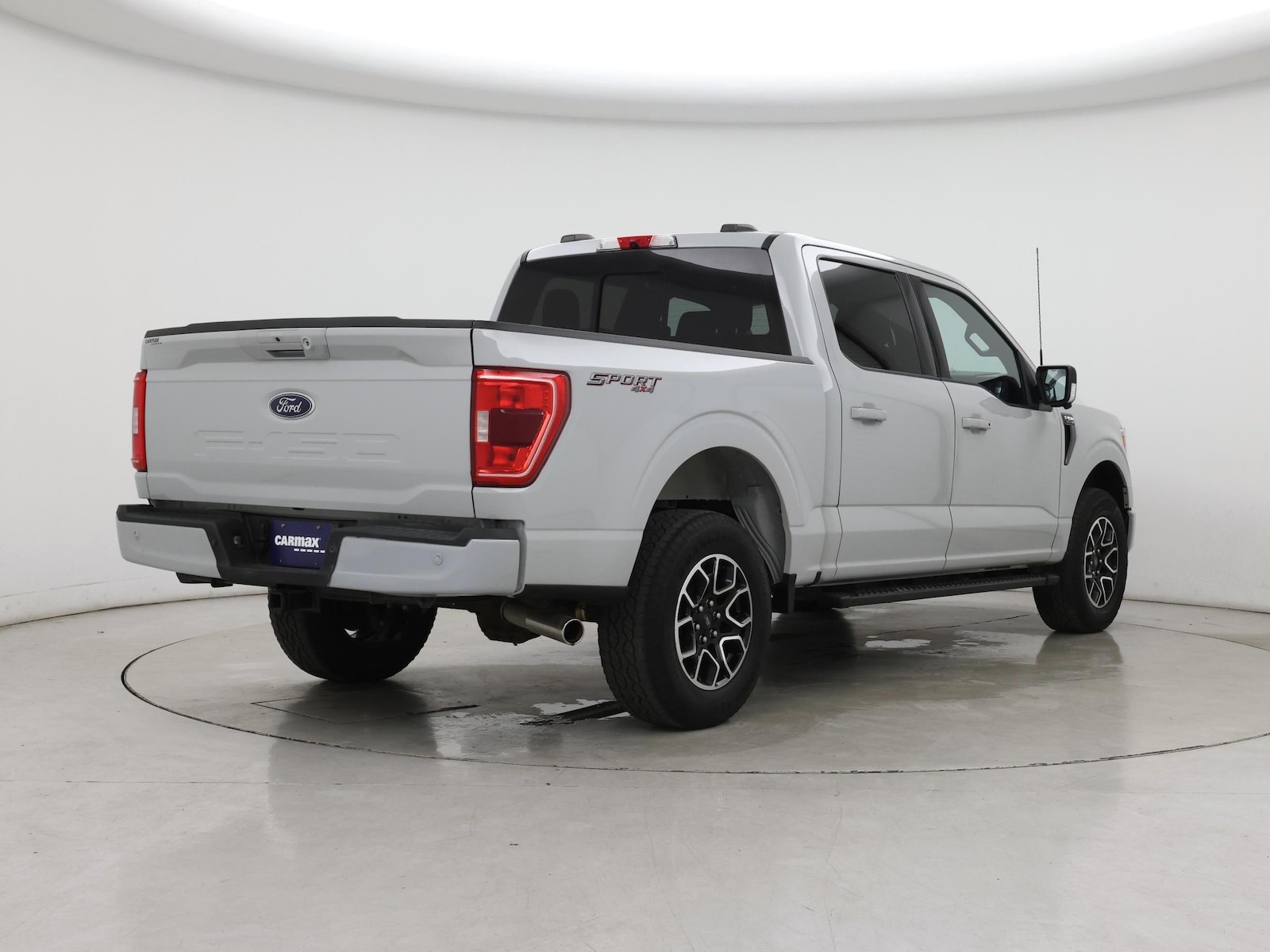 2023 Ford F-150 XLT - Photo 9