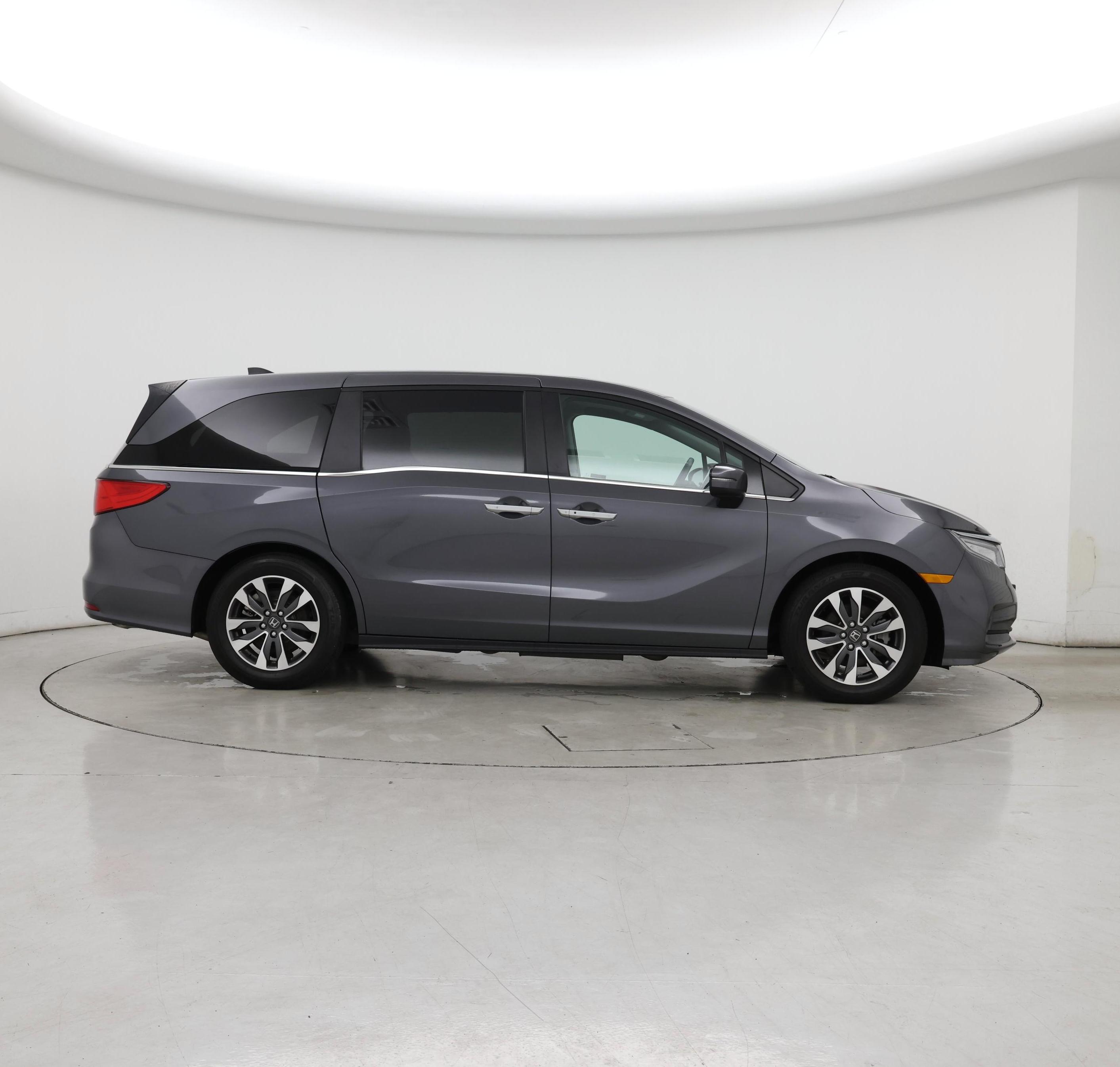 Thumbnail: 2023 Honda Odyssey - 7